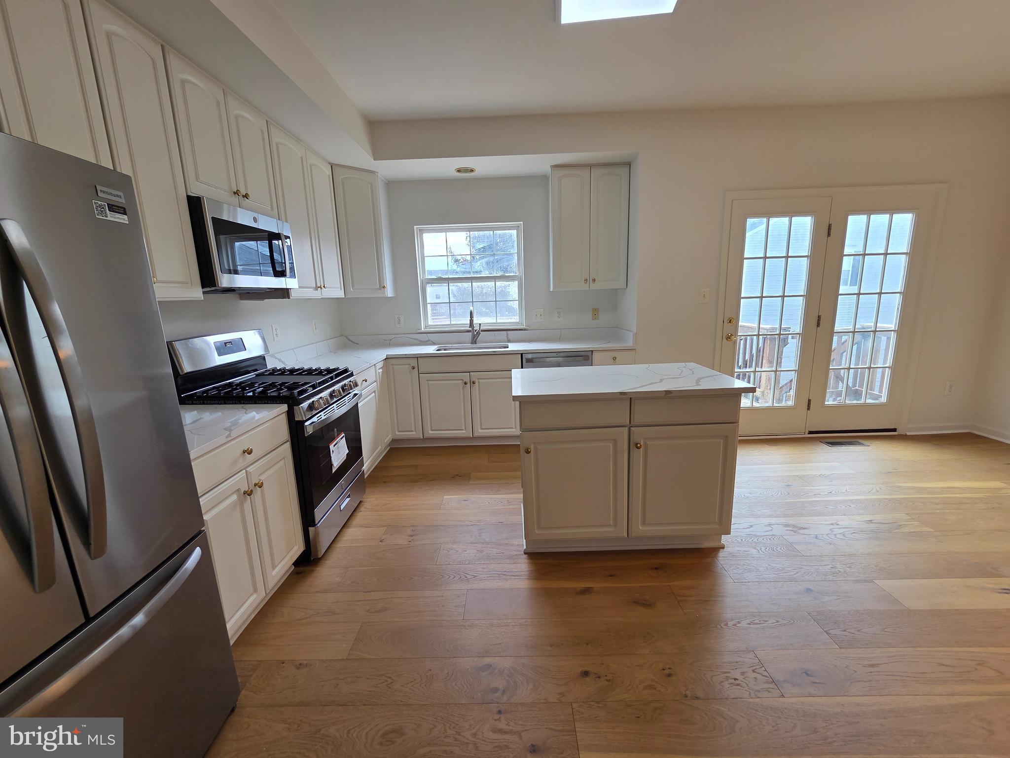 CLOVERLEAF TOWNHOMES - Residential