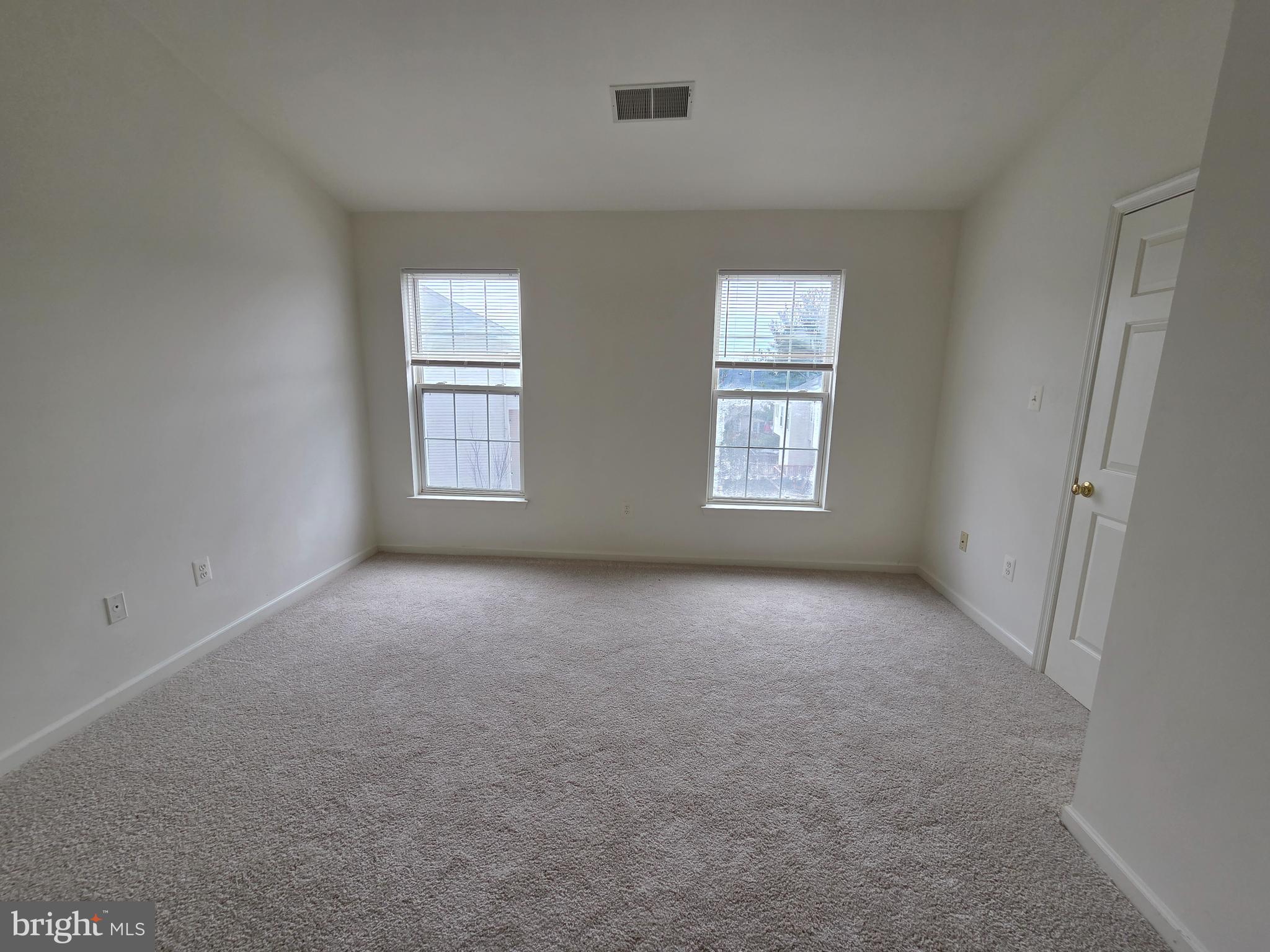 CLOVERLEAF TOWNHOMES - Residential