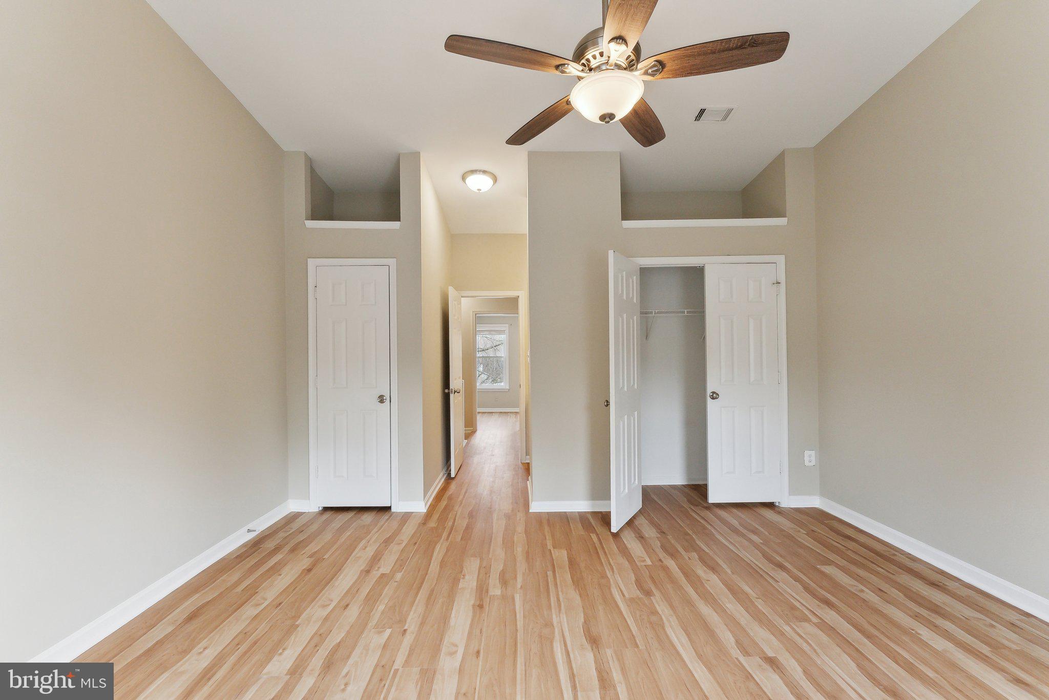 KINGSTOWNE - Residential Lease