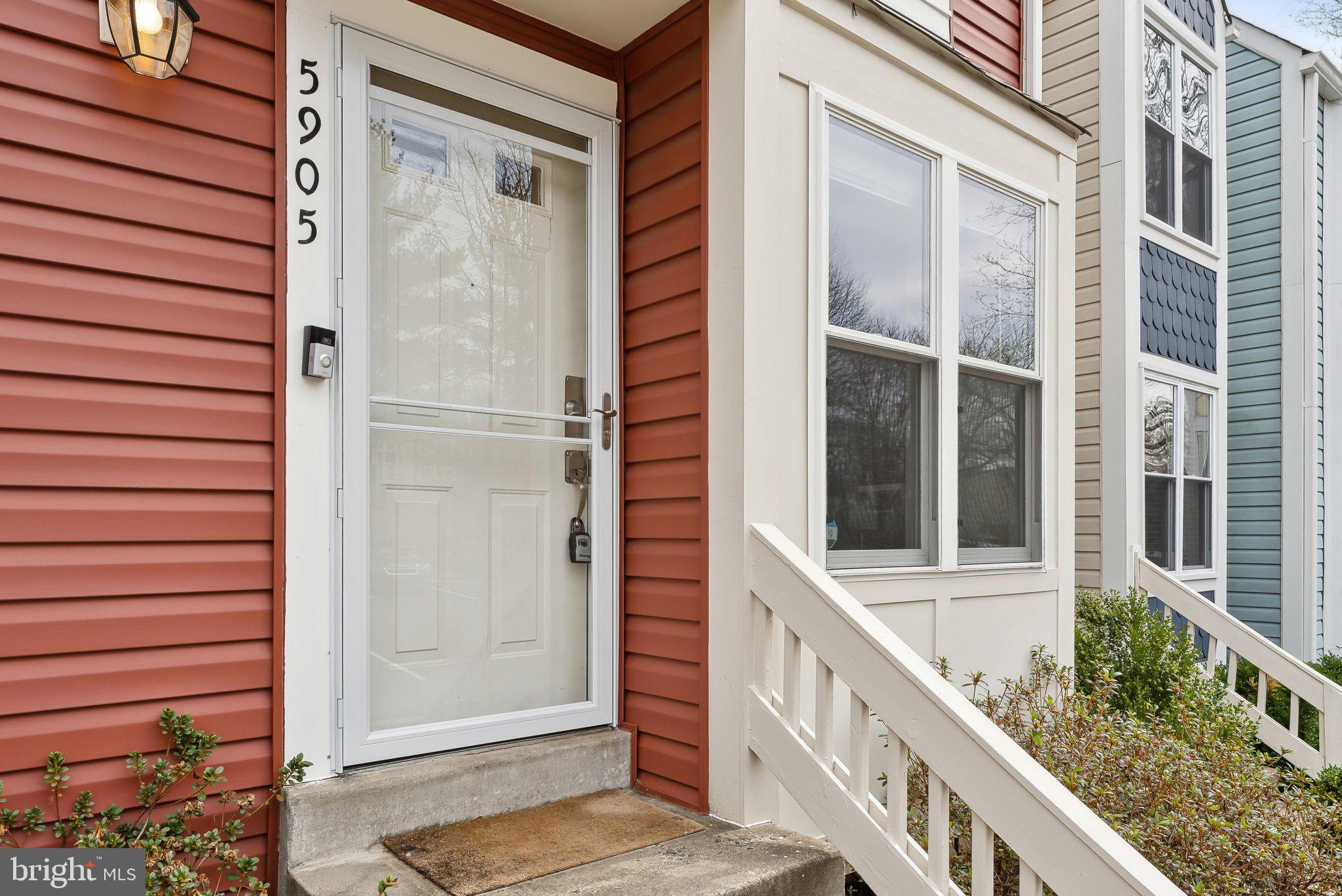 KINGSTOWNE - Residential Lease