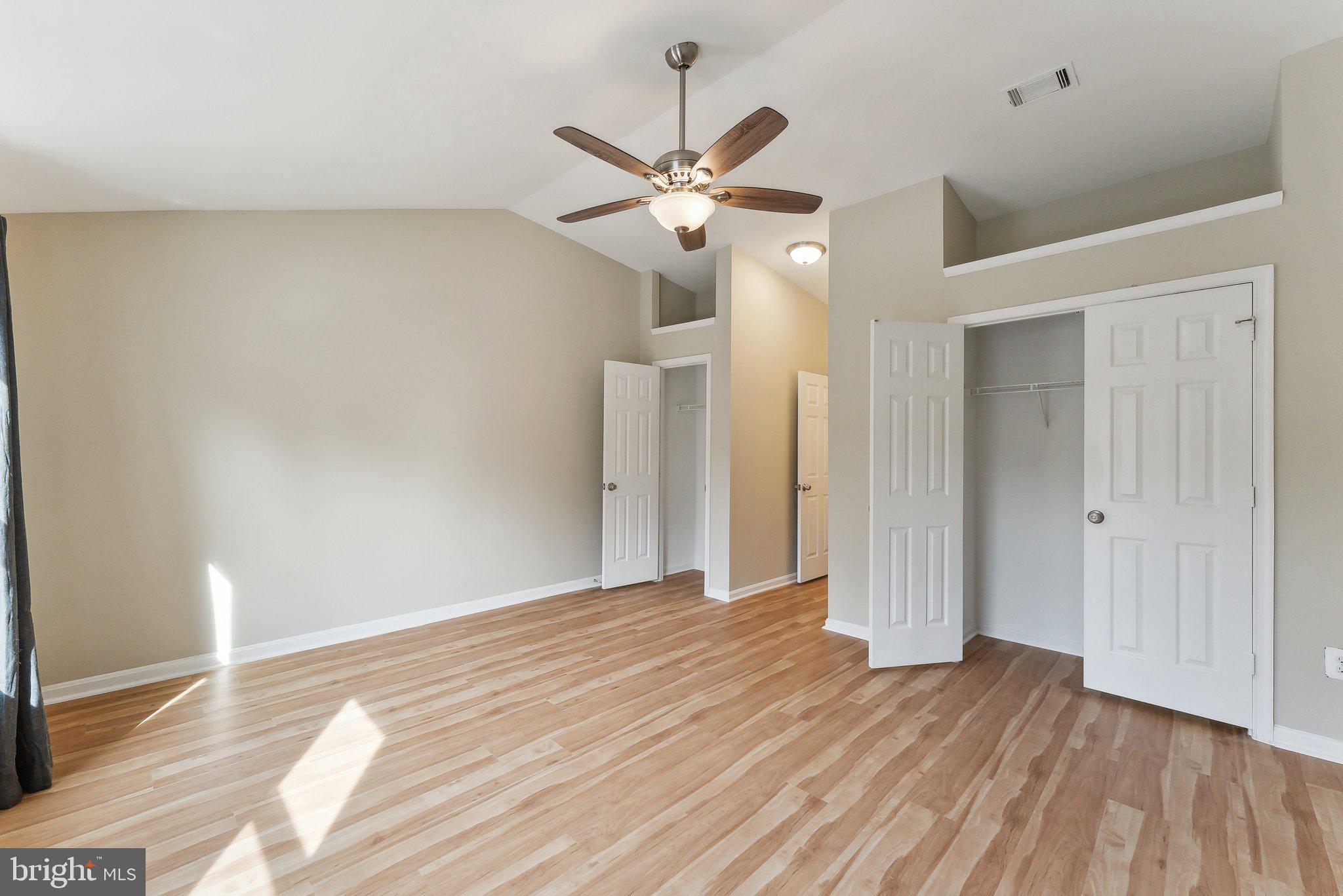 KINGSTOWNE - Residential Lease