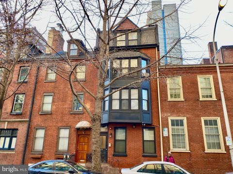 Condo For Rent - 1300 Spruce Street #1 E<br/> PHILADELPHIA, PA 19107