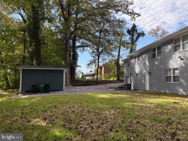 CHRIS MAR MANOR - Residential