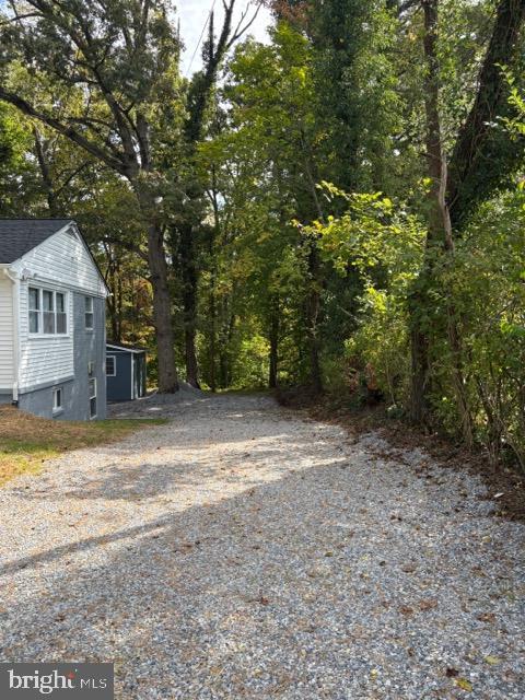 CHRIS MAR MANOR - Residential