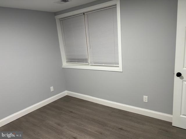 CHRIS MAR MANOR - Residential