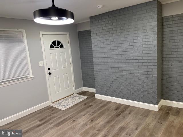 CHRIS MAR MANOR - Residential