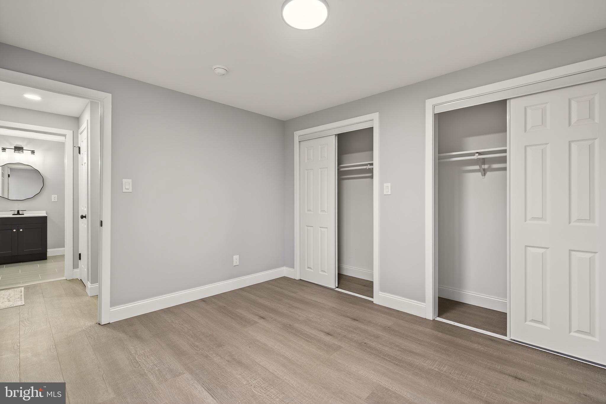 CHRIS MAR MANOR - Residential