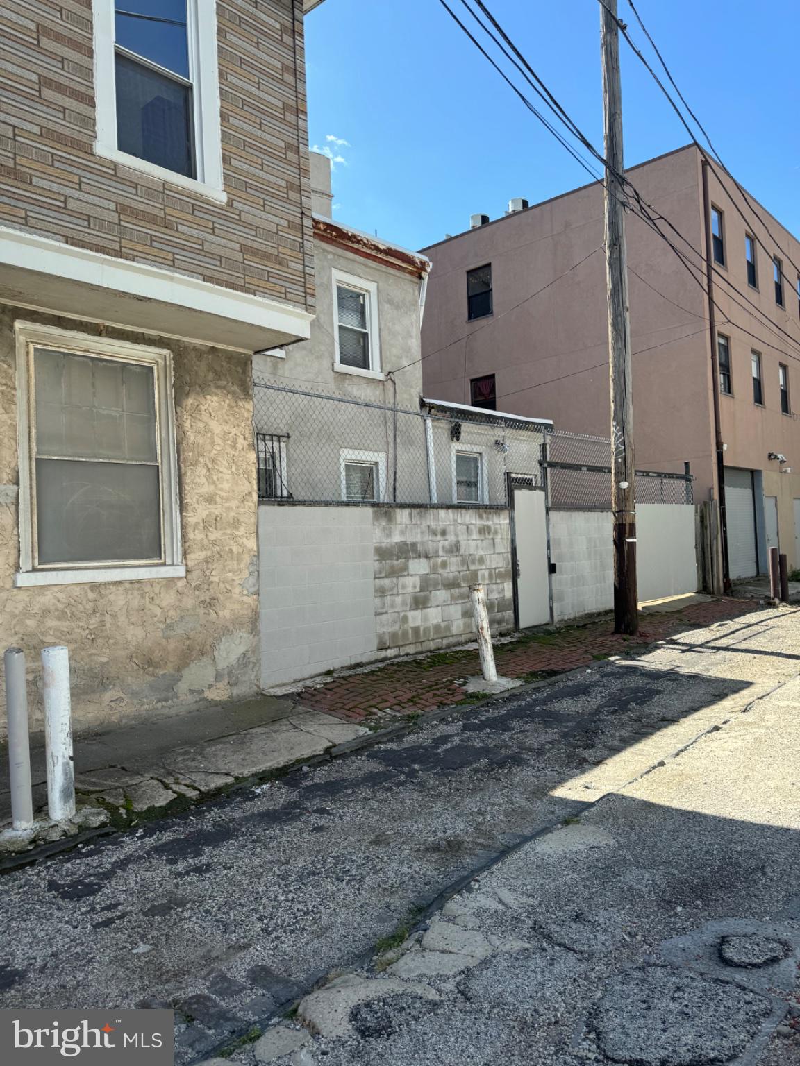 332 N 10TH STREET