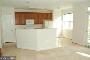 COPPERMINE CROSSING - Residential Lease