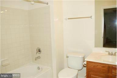 COPPERMINE CROSSING - Residential Lease