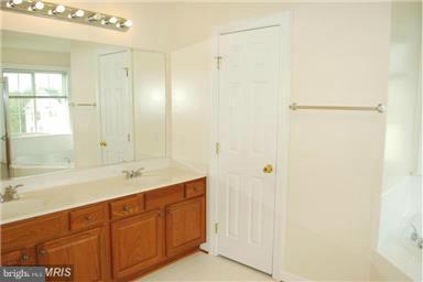 COPPERMINE CROSSING - Residential Lease