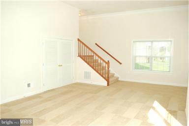 COPPERMINE CROSSING - Residential Lease