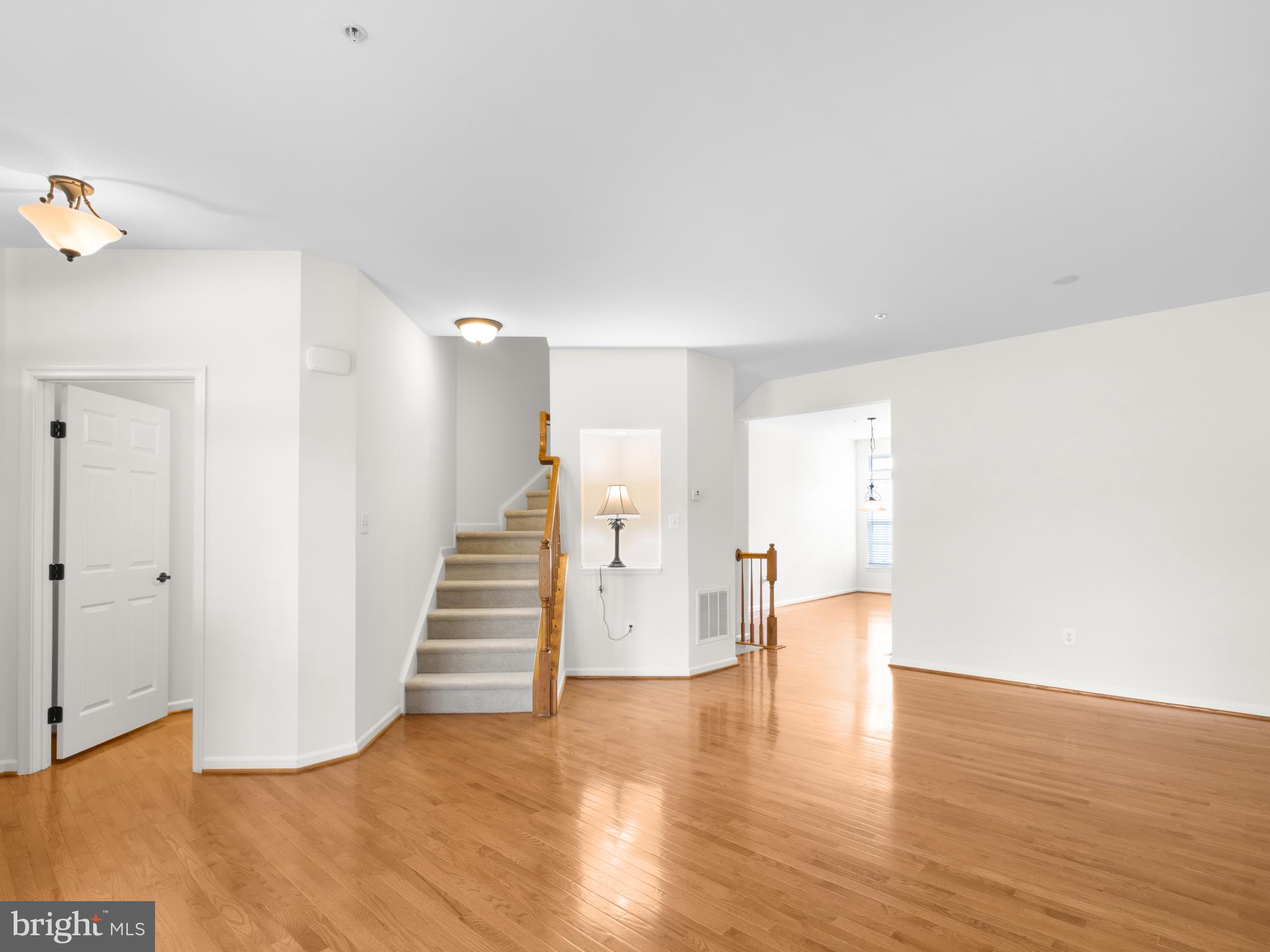 300 DIXON STREET 307