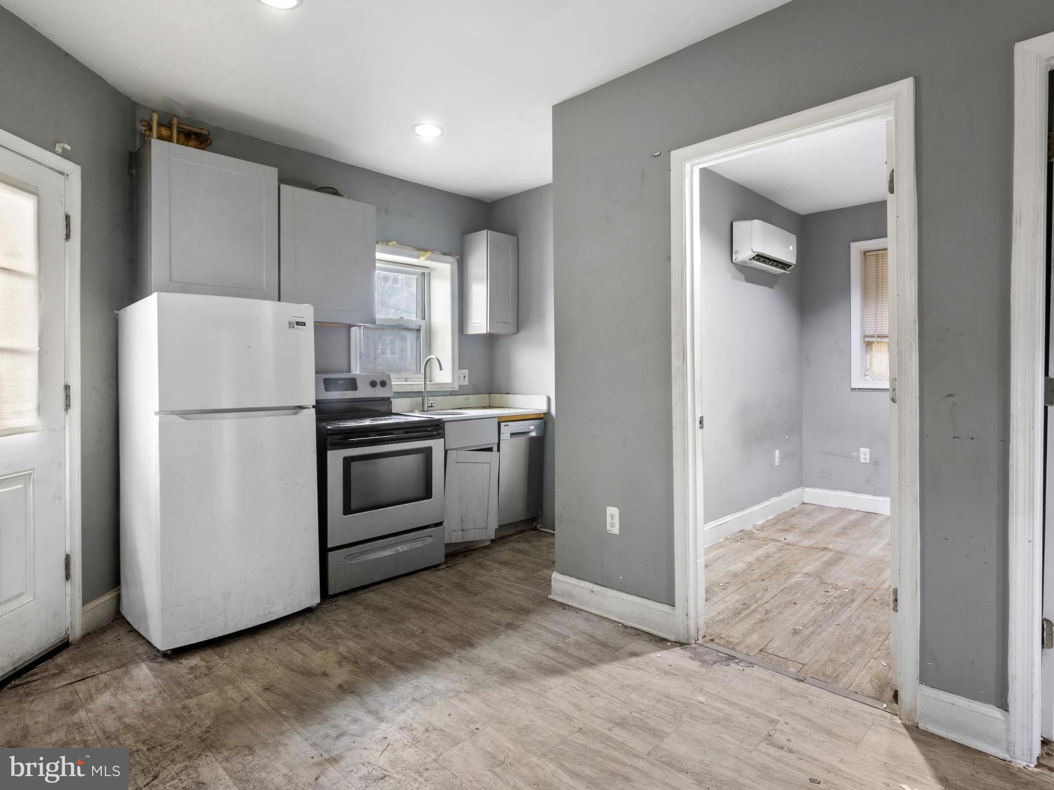 4935 NANNIE HELEN BURROUGHS AVENUE NE