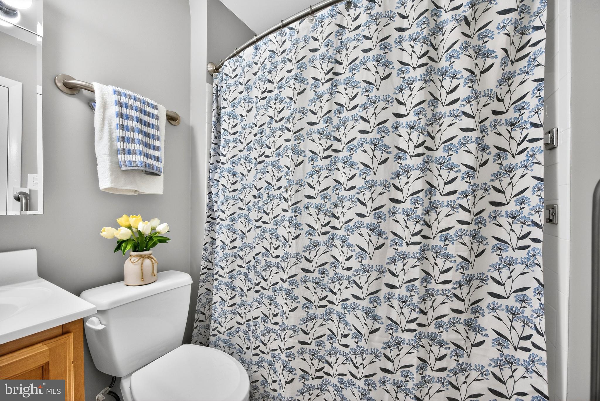 LONG REACH - Residential