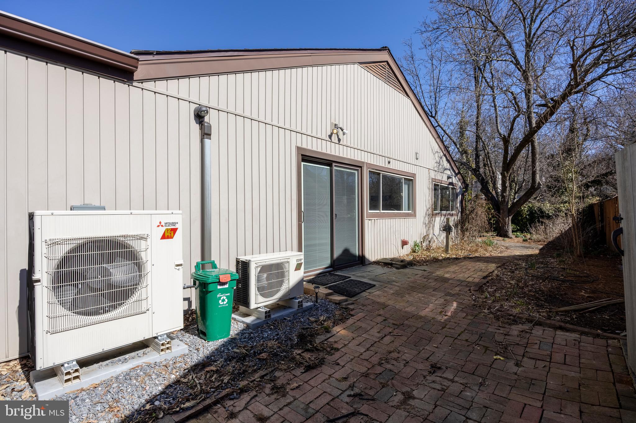 LONG REACH - Residential