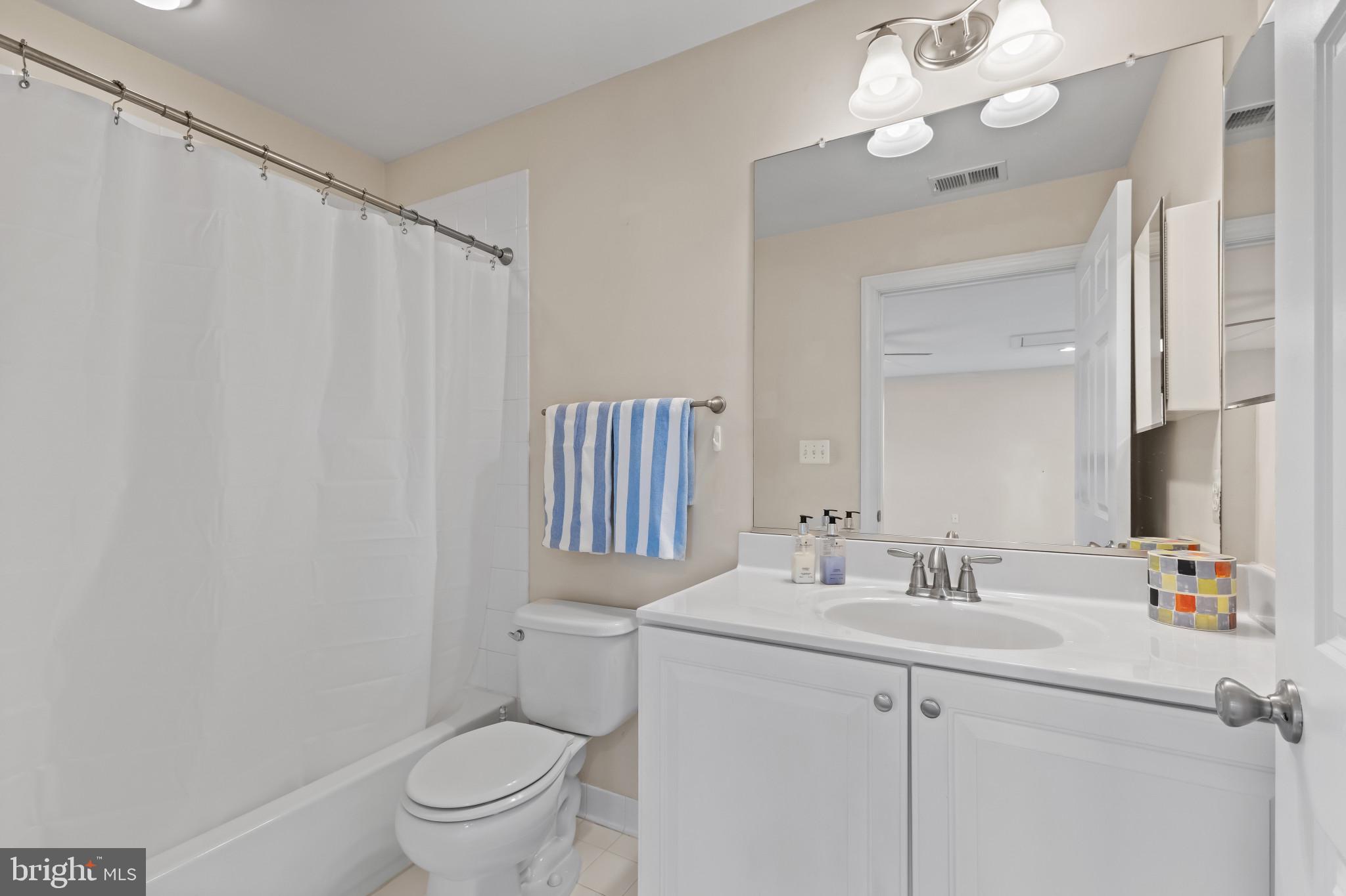 GIBSONS GRANT - Residential