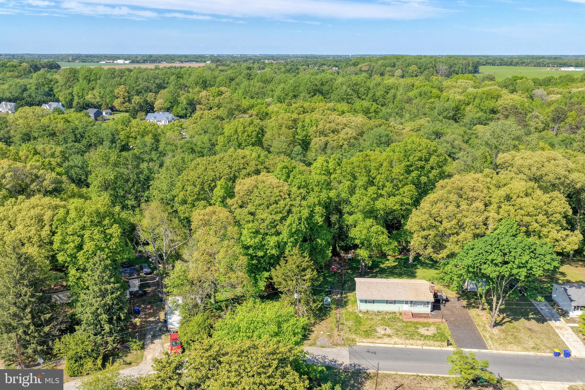 280 DOGWOOD DRIVE