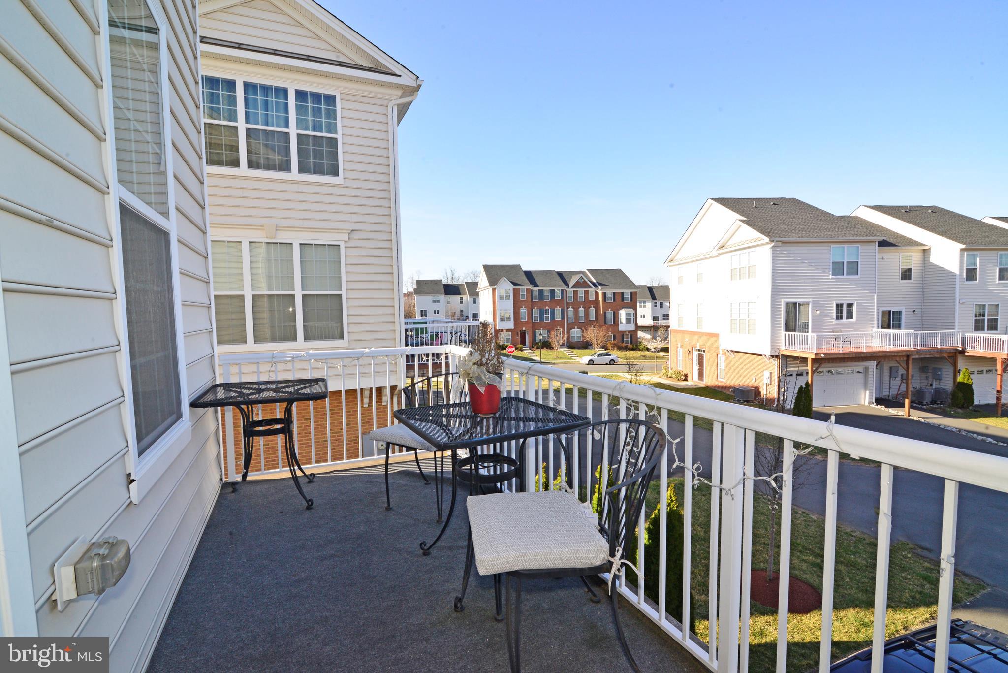 LOUDOUN VALLEY ESTATES 2 - Residential