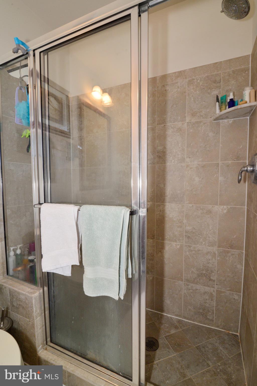 LOUDOUN VALLEY ESTATES 2 - Residential