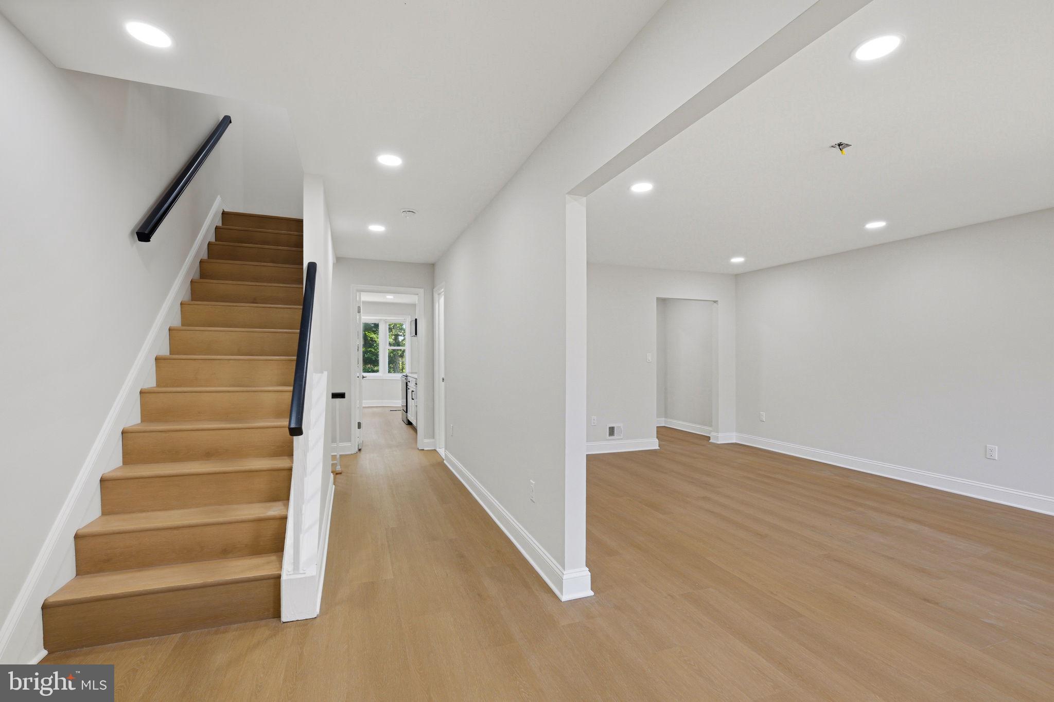19701 GREENSIDE TERRACE