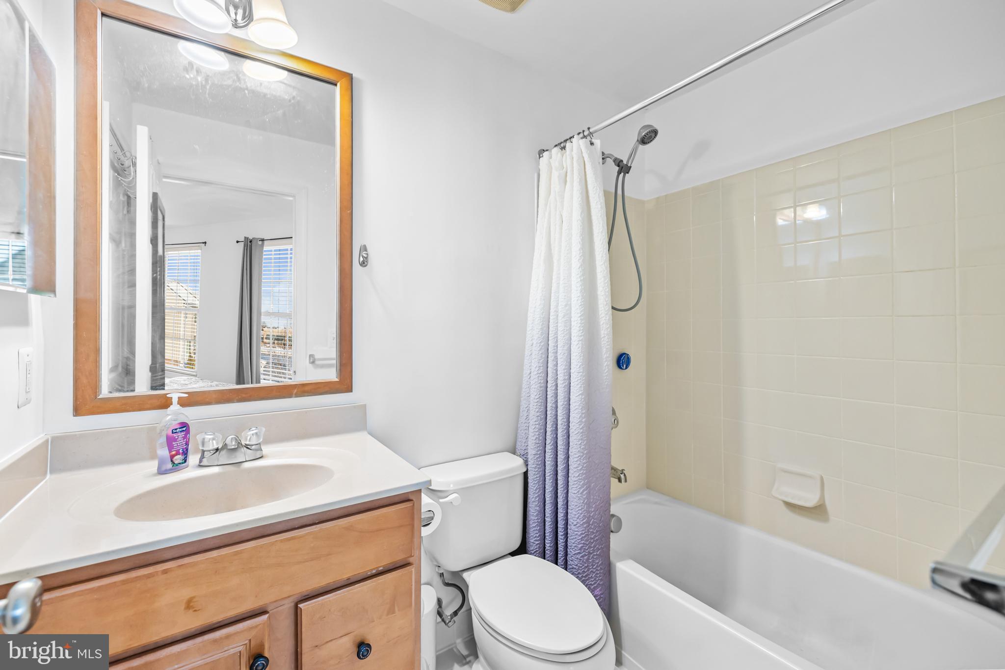 AMBERLEA AT SOUTH RIDING - Residential