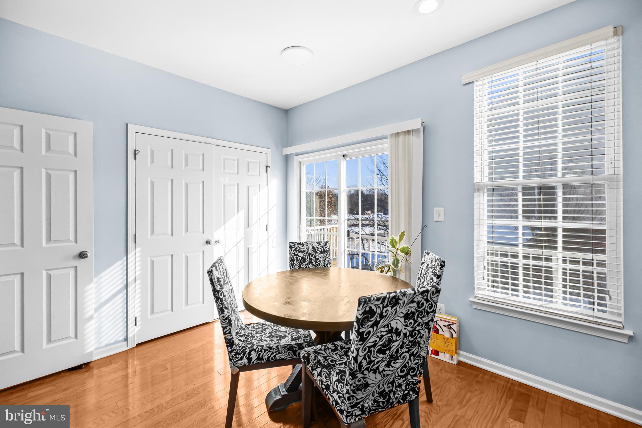 AMBERLEA AT SOUTH RIDING - Residential