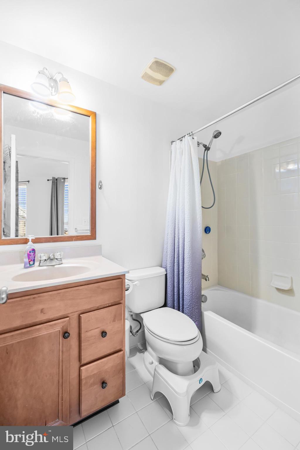 AMBERLEA AT SOUTH RIDING - Residential