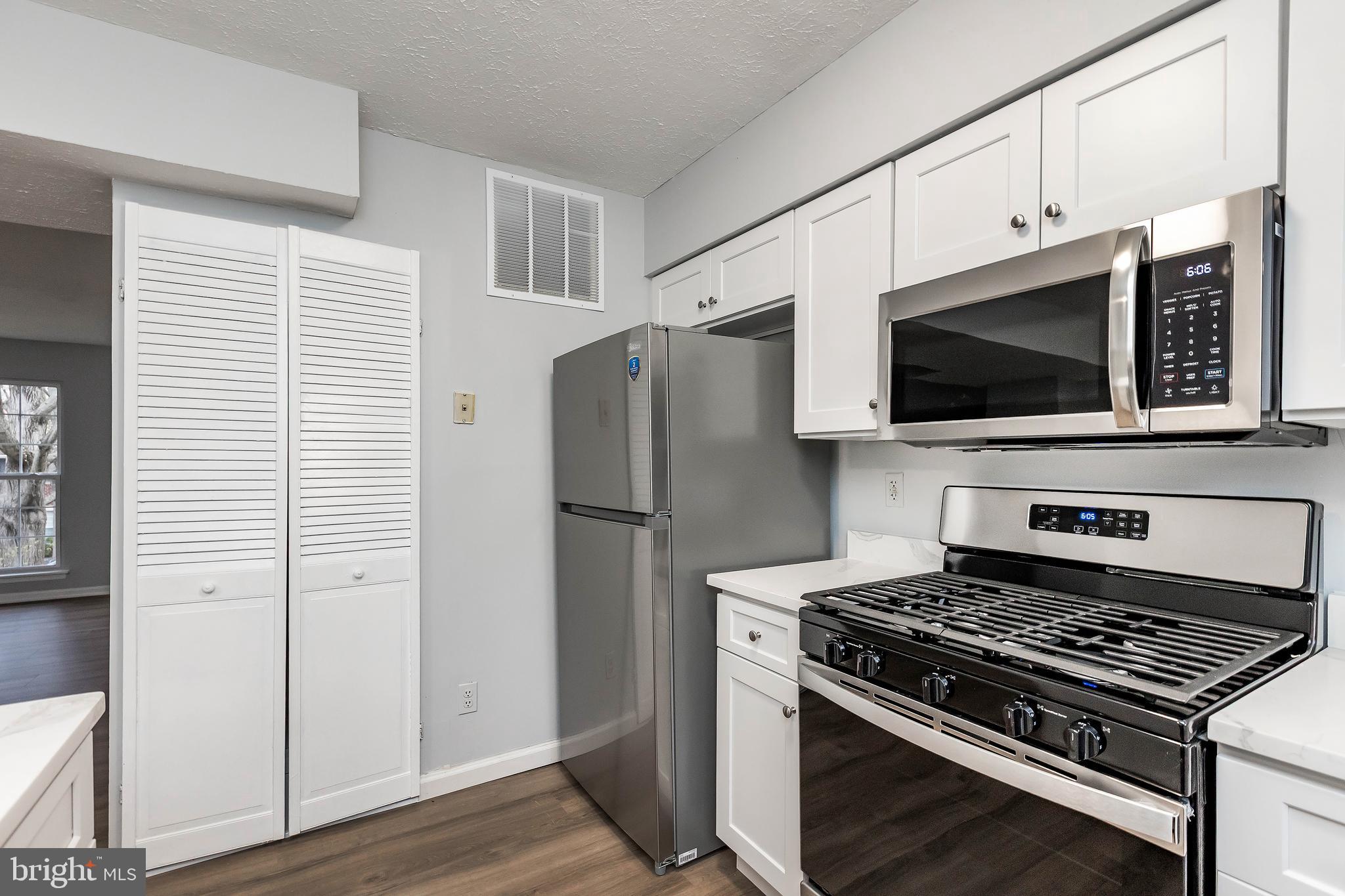 WAVERLY CONDOMINIUMS - Residential