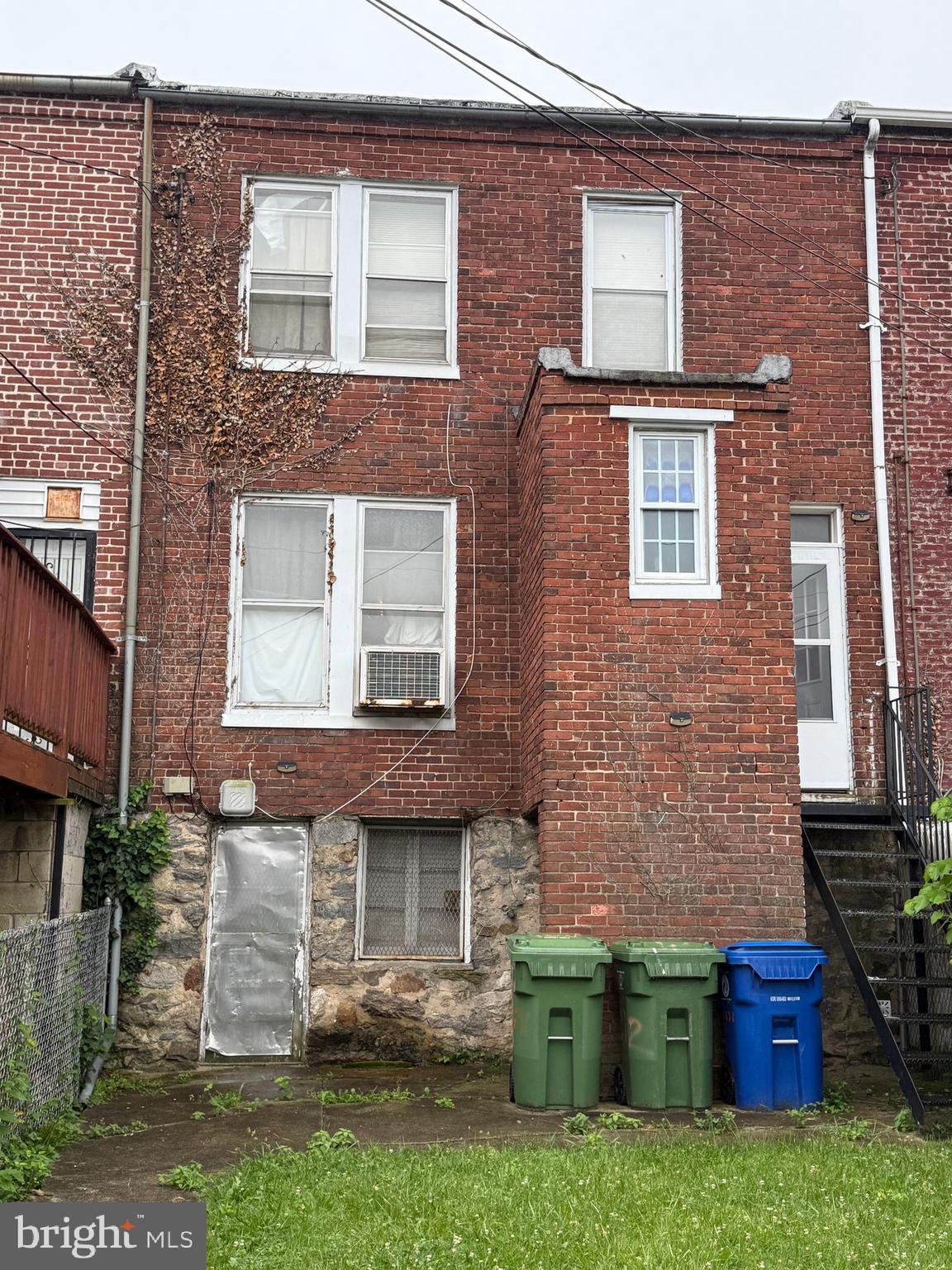 COLDSTREAM HOMESTEAD MONTEBELLO HISTORIC DISTRICT - Residential