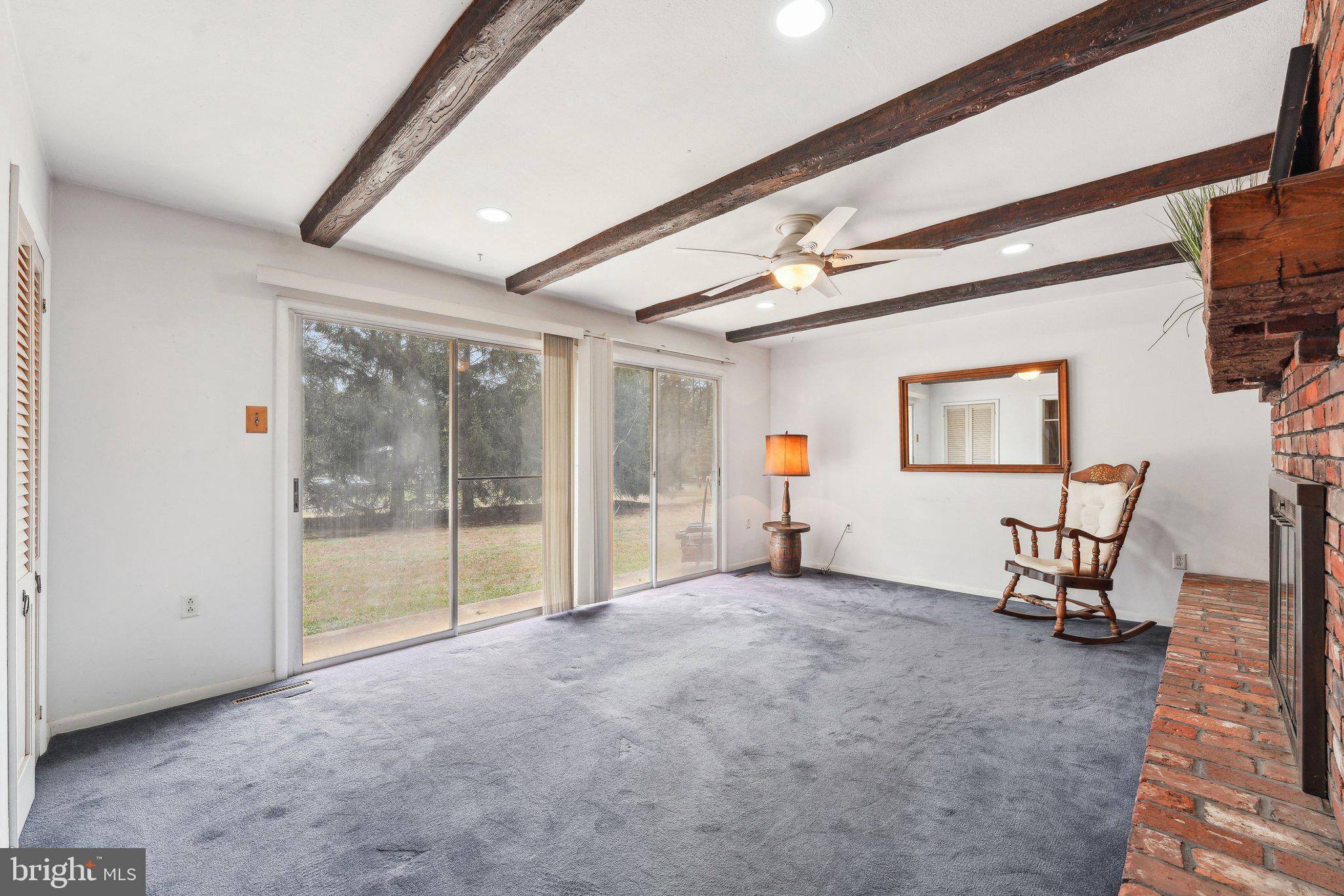 2 OAKVIEW DRIVE
