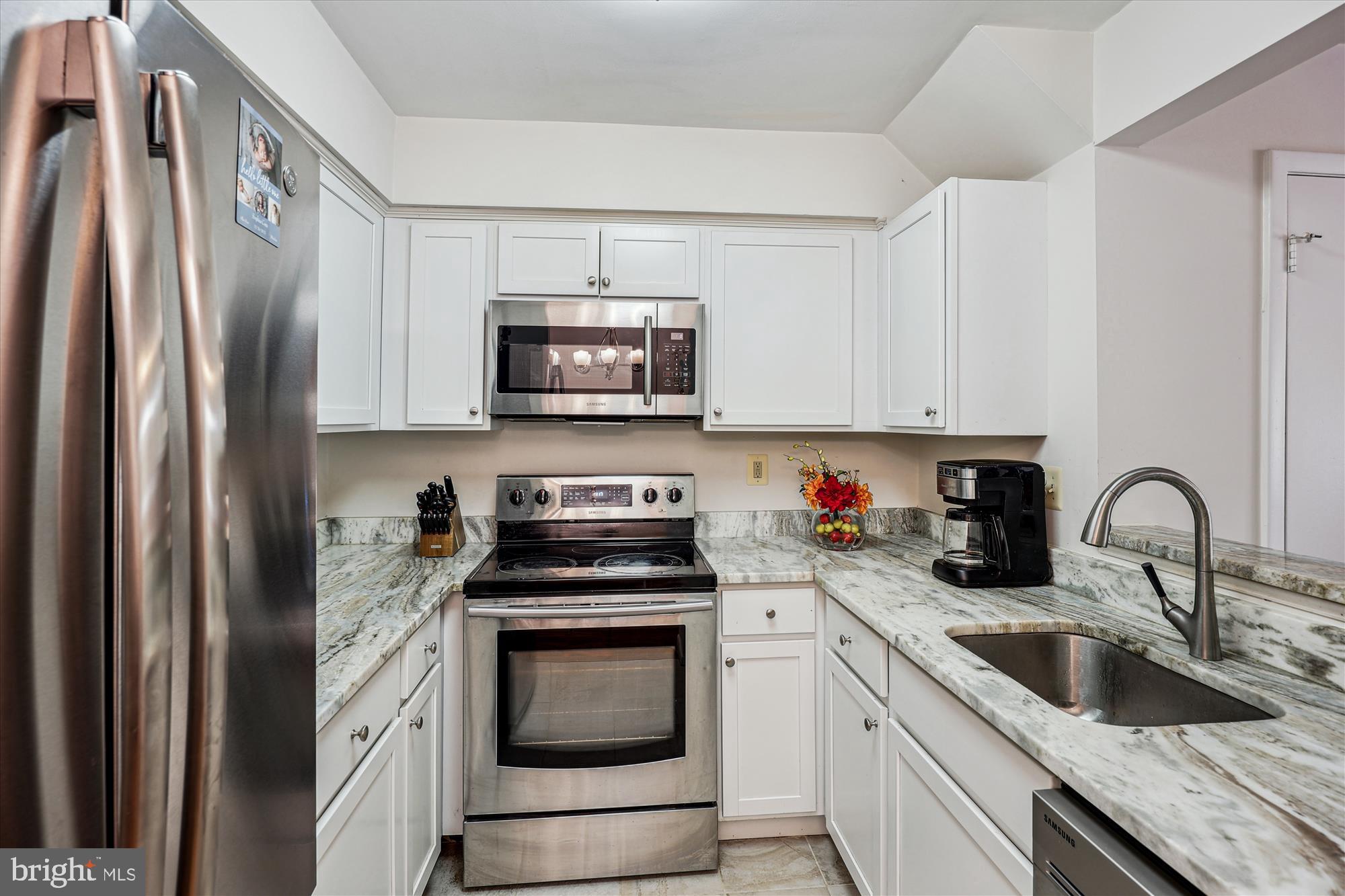 GREENFIELD COMMONS - Residential