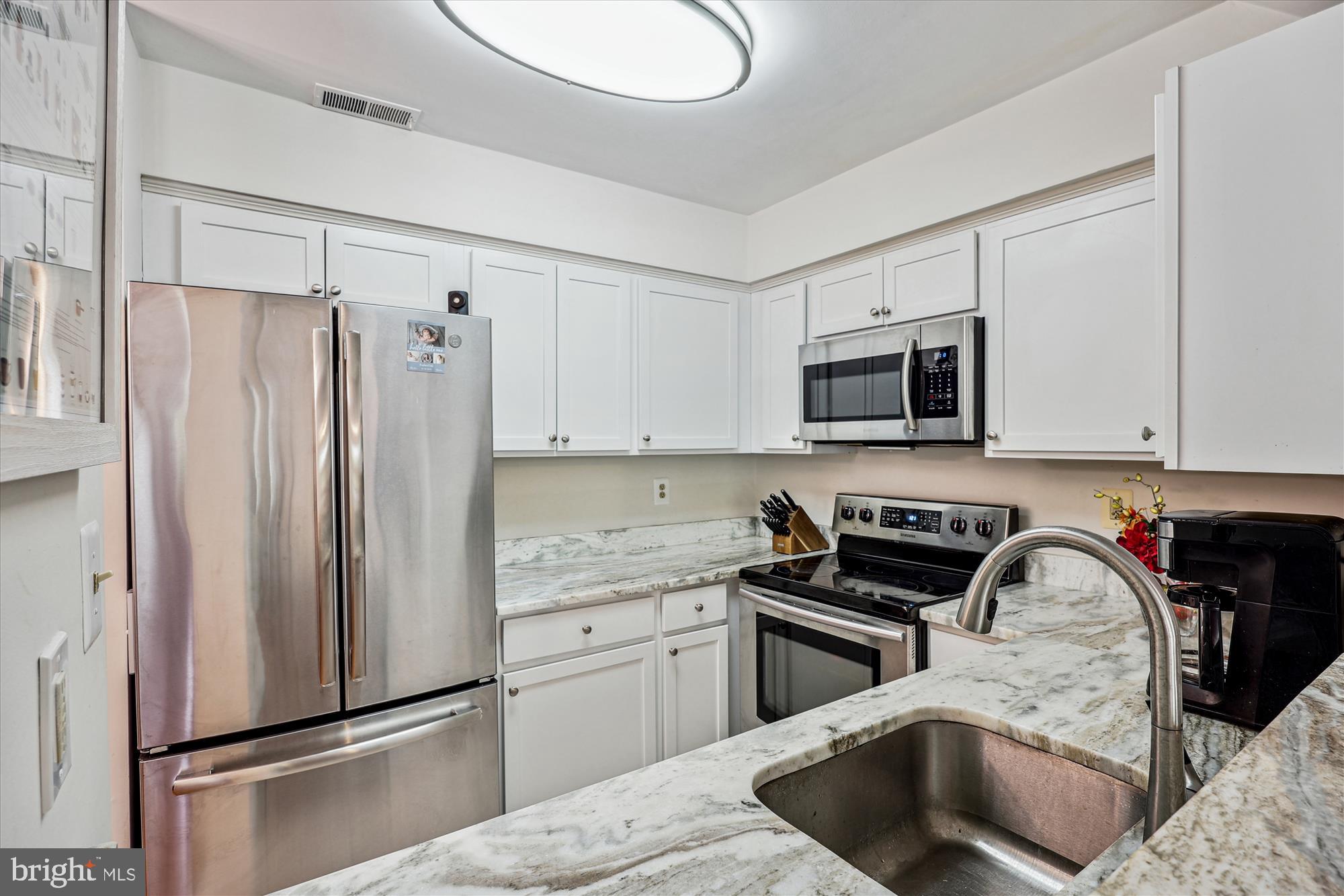 GREENFIELD COMMONS - Residential