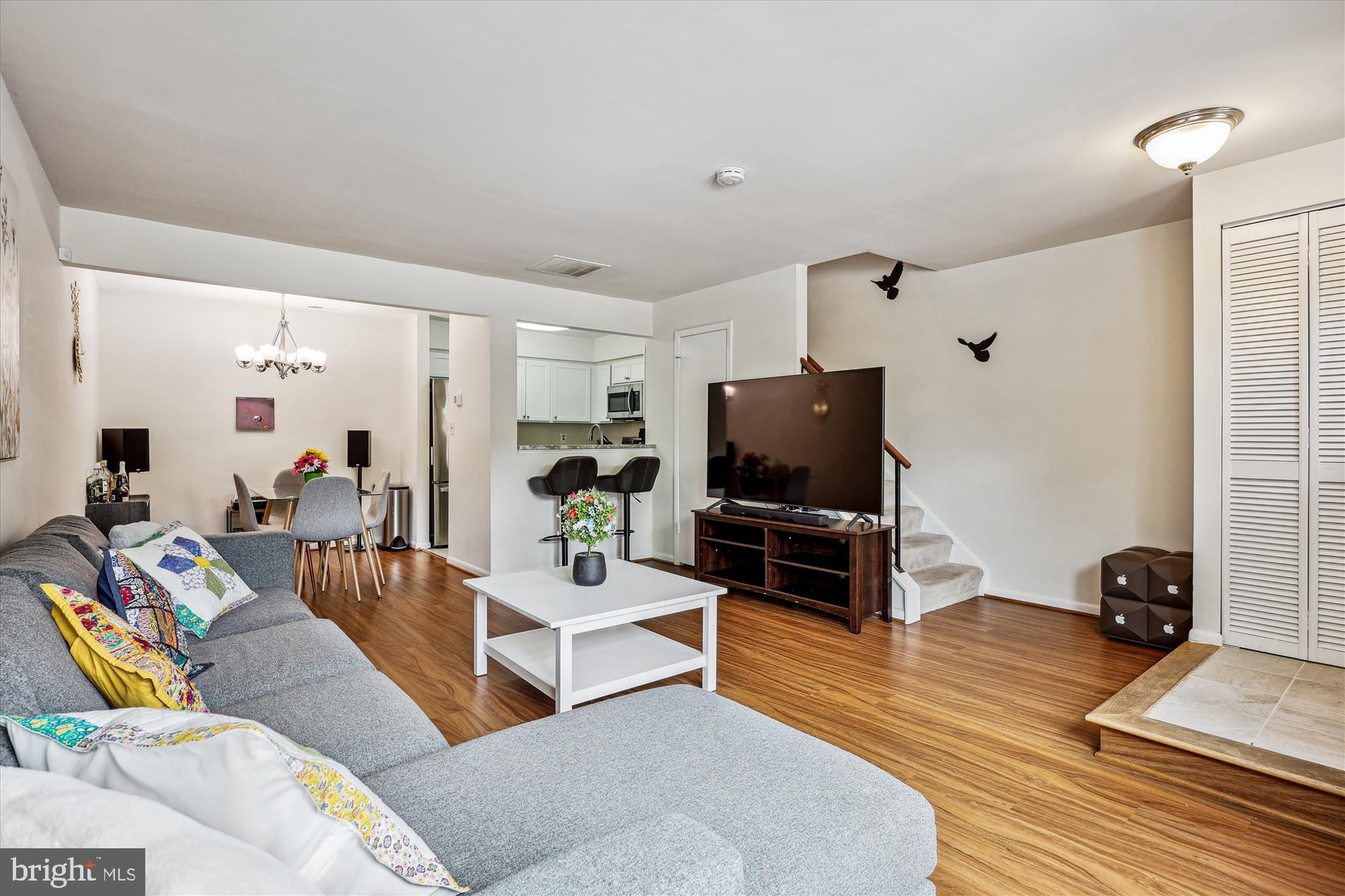 GREENFIELD COMMONS - Residential