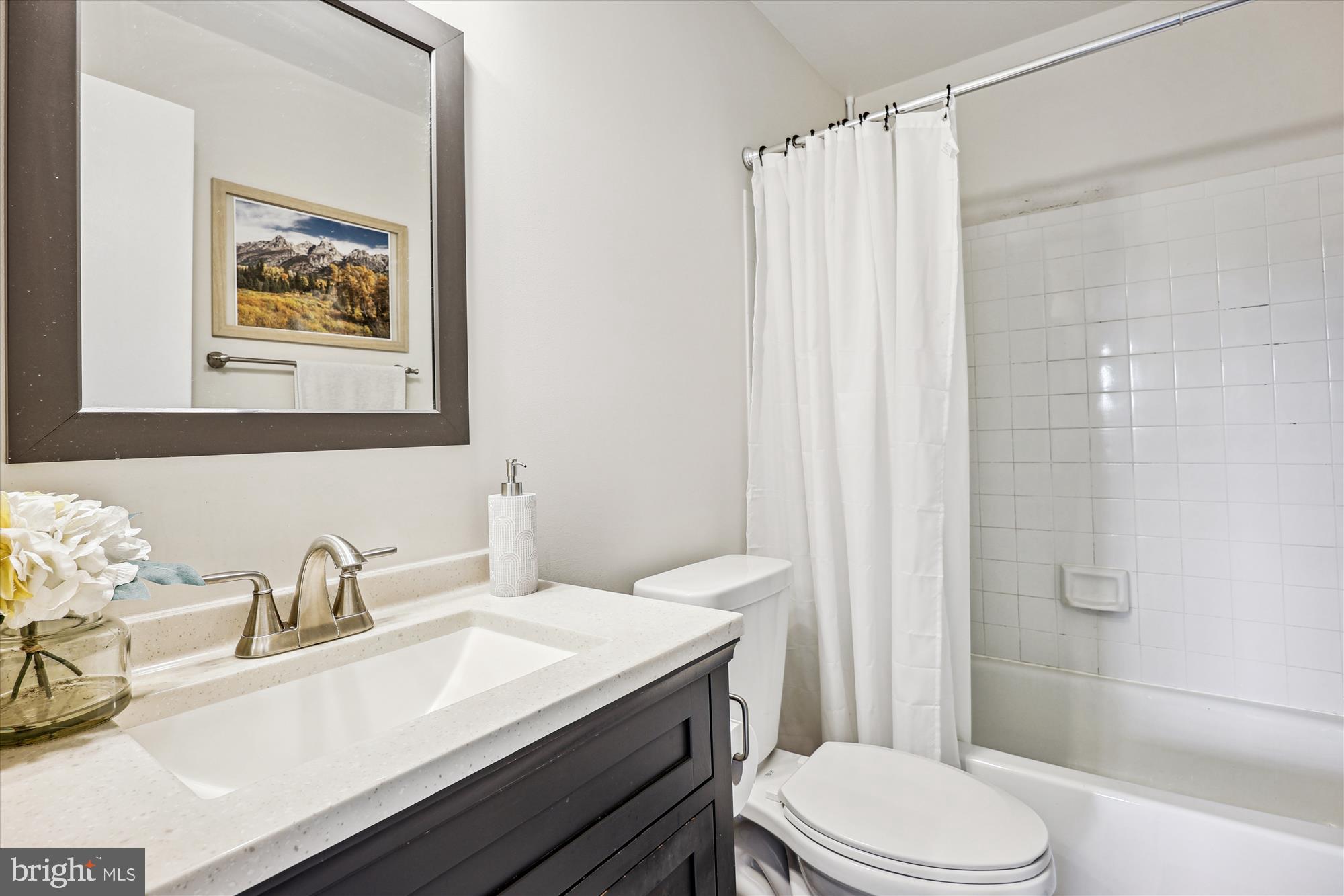 GREENFIELD COMMONS - Residential