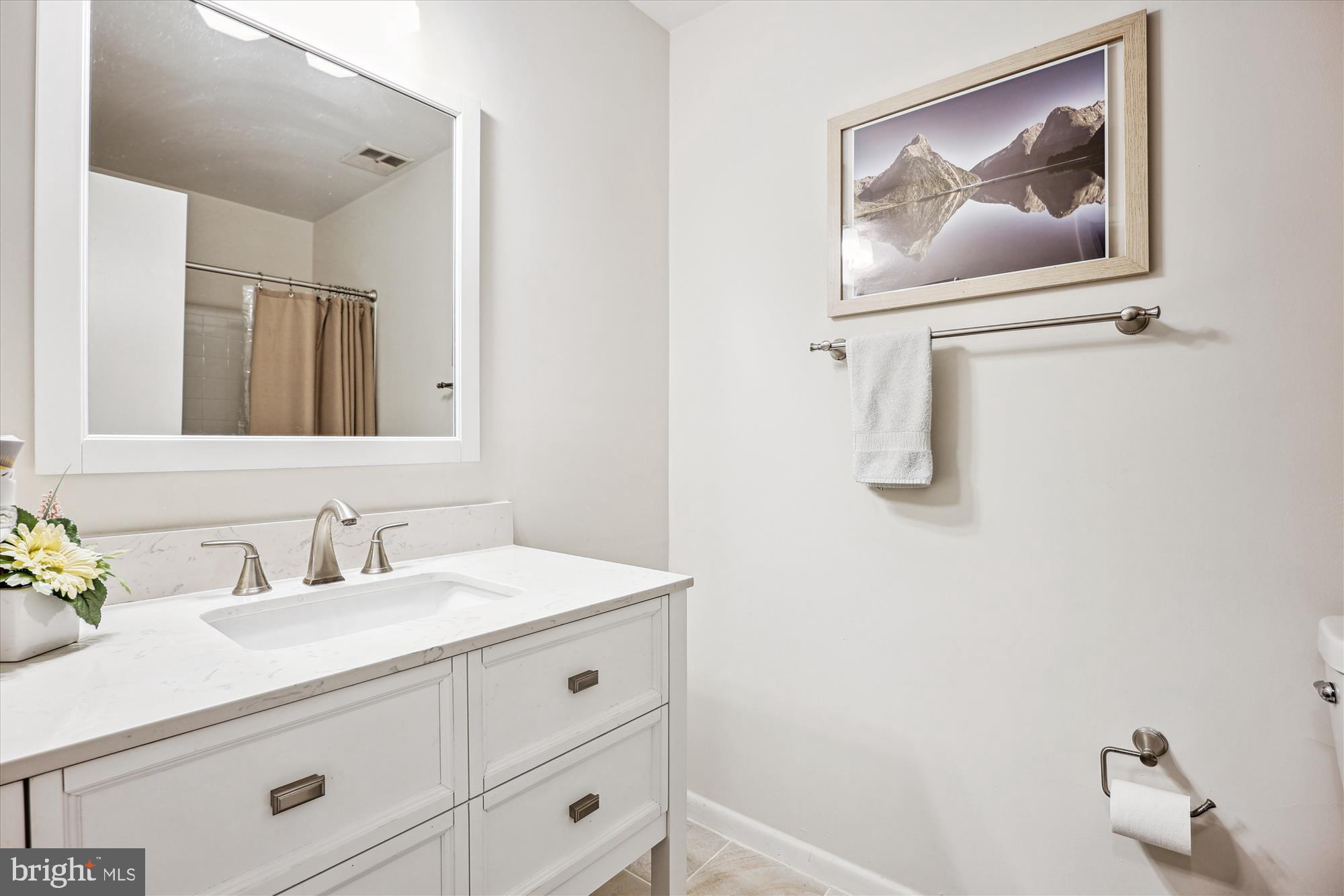 GREENFIELD COMMONS - Residential