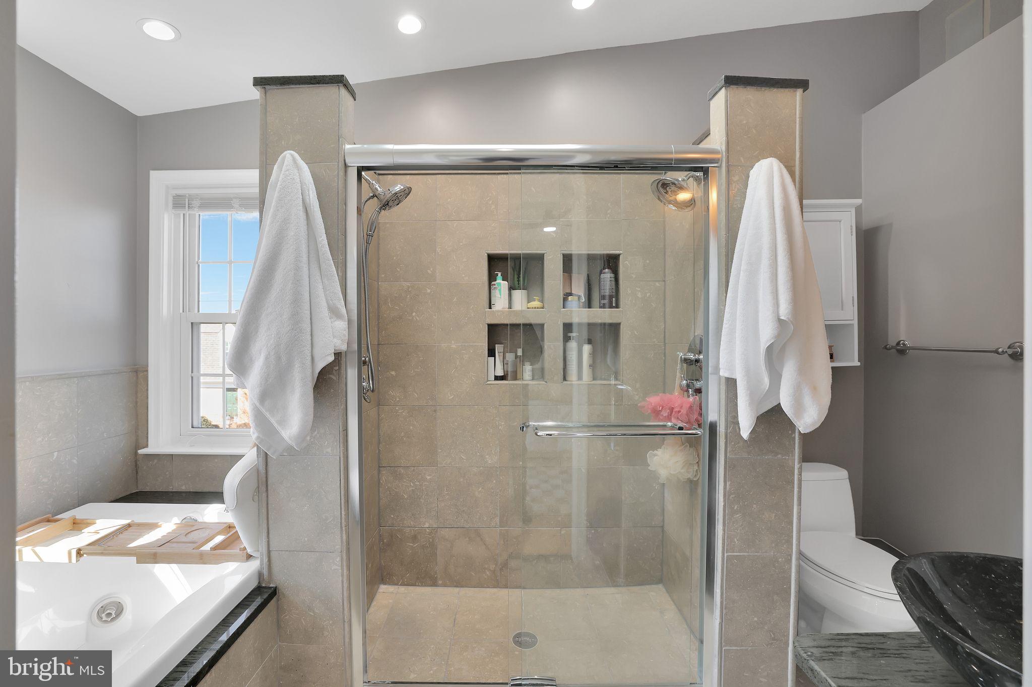 MERRY OAKS - Residential Lease