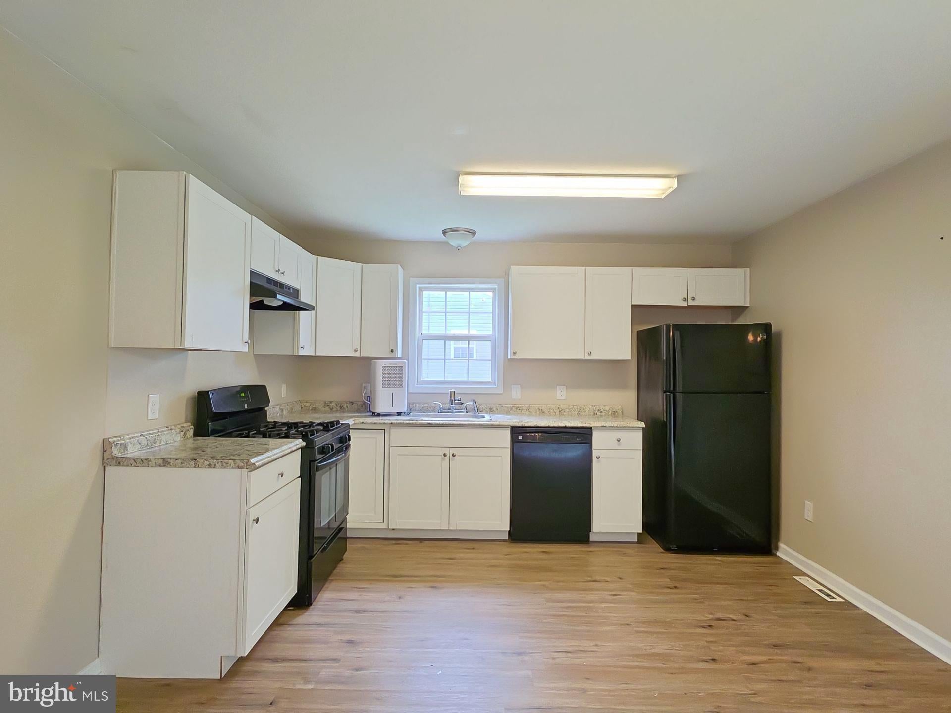 341 RAINBOW LANE
