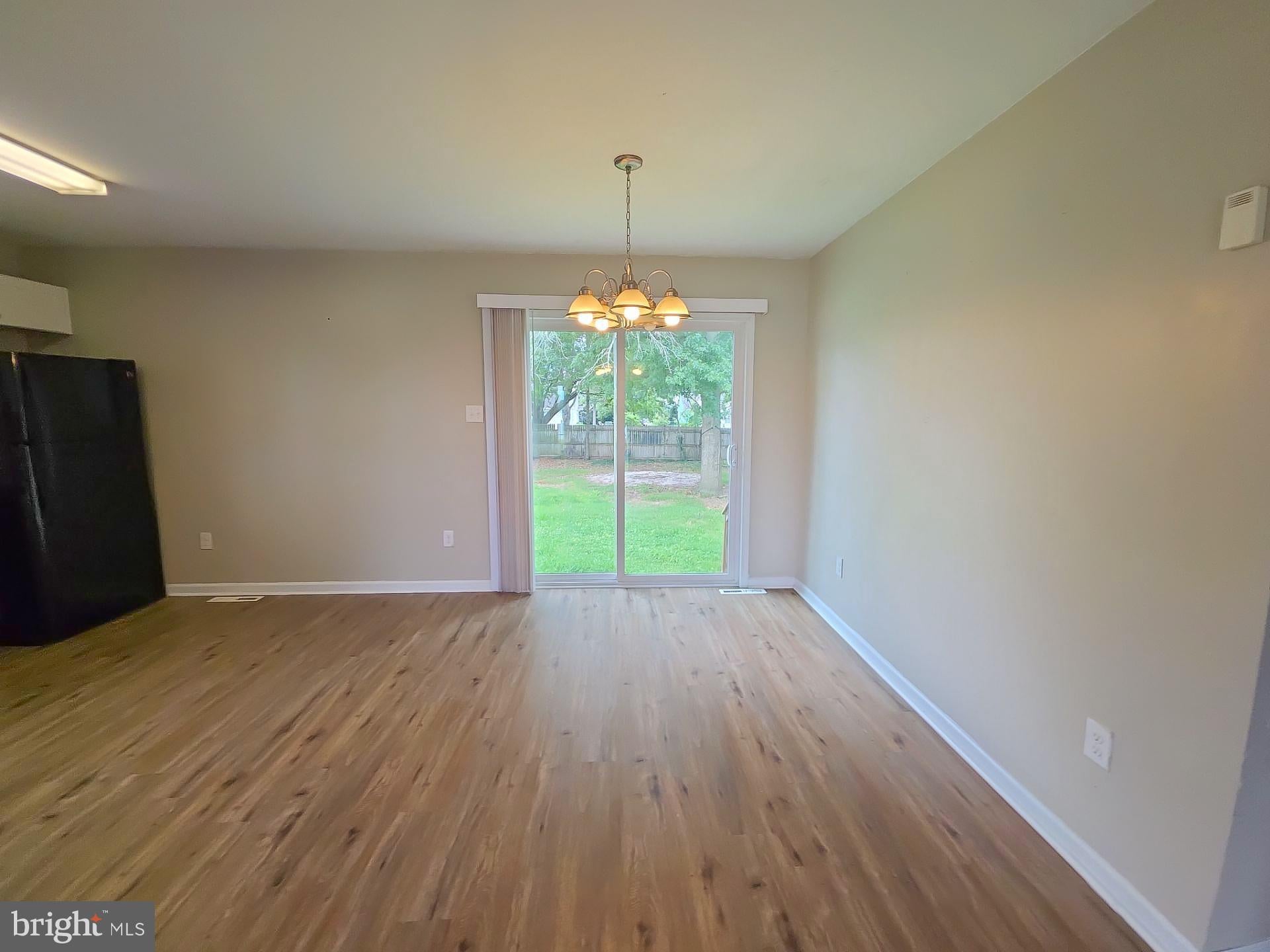 341 RAINBOW LANE