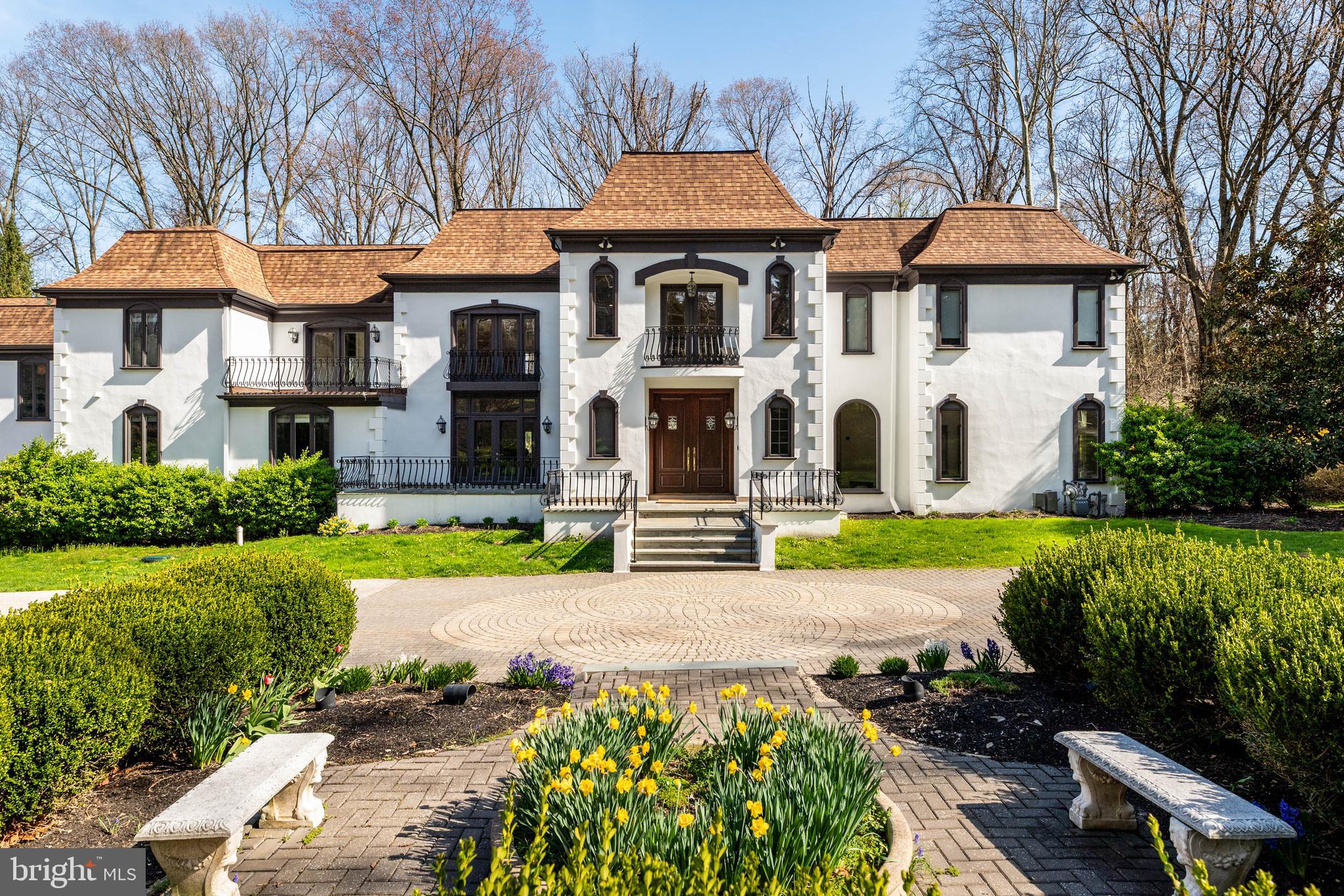 1075 GREEN VALLEY ROAD