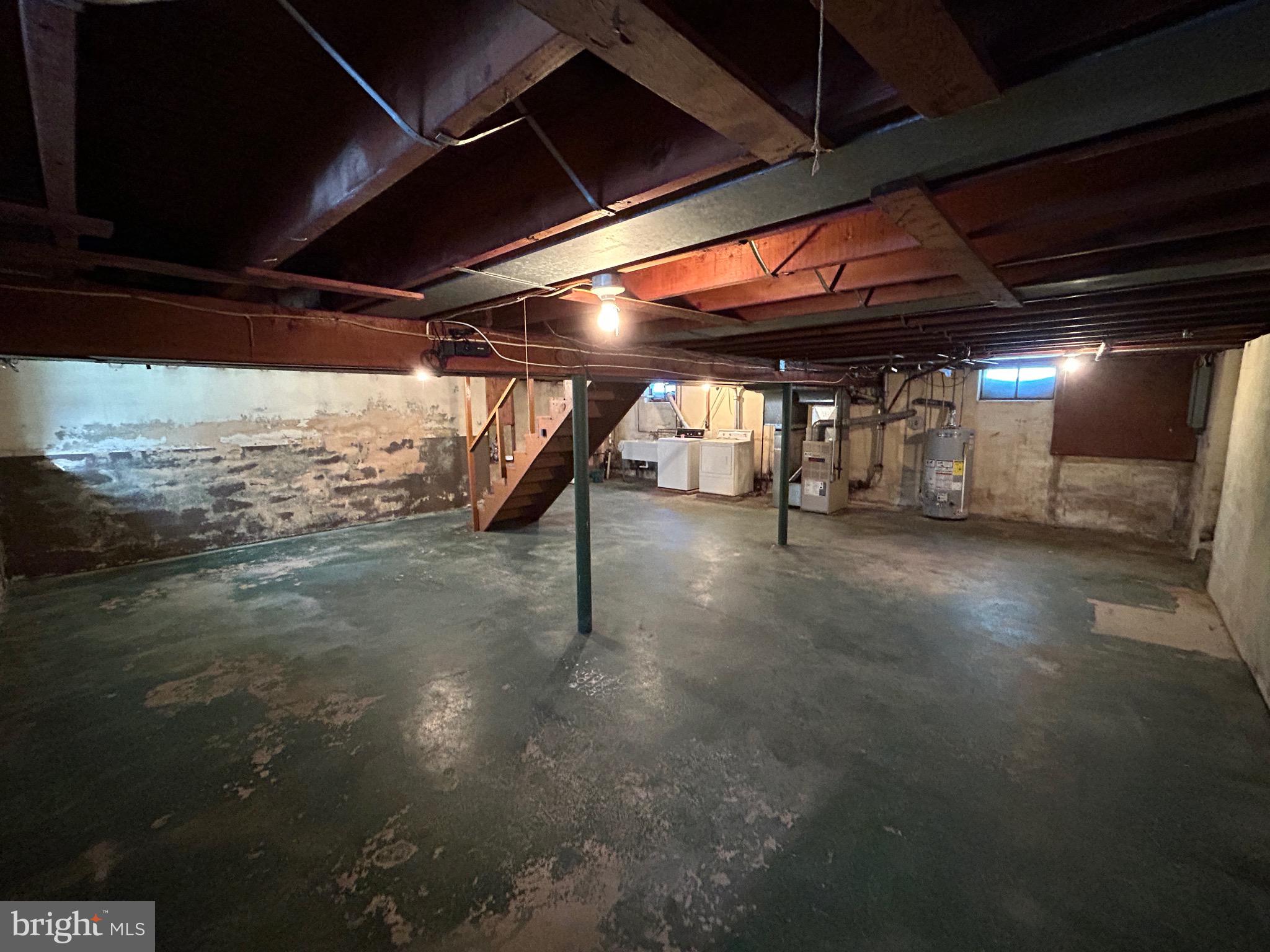 ROSLYN - Residential