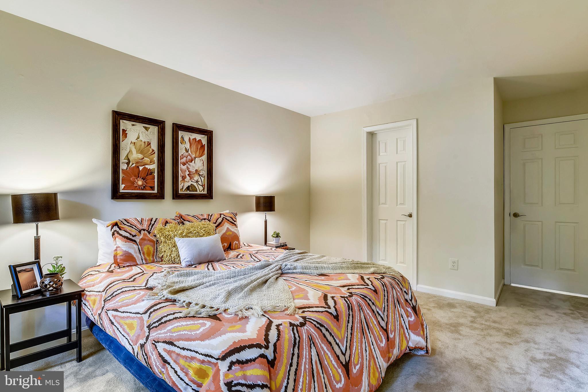 BRISTOL HOUSE - Residential Lease