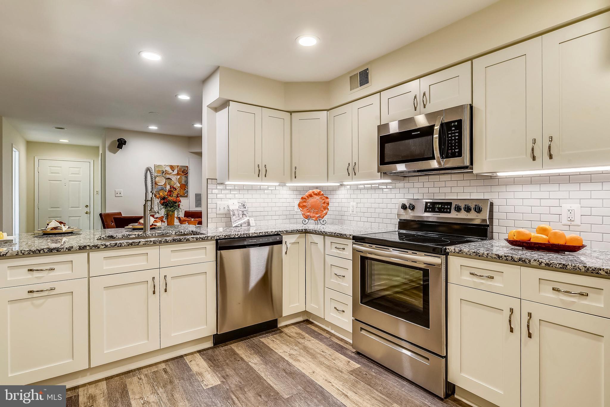 BRISTOL HOUSE - Residential Lease