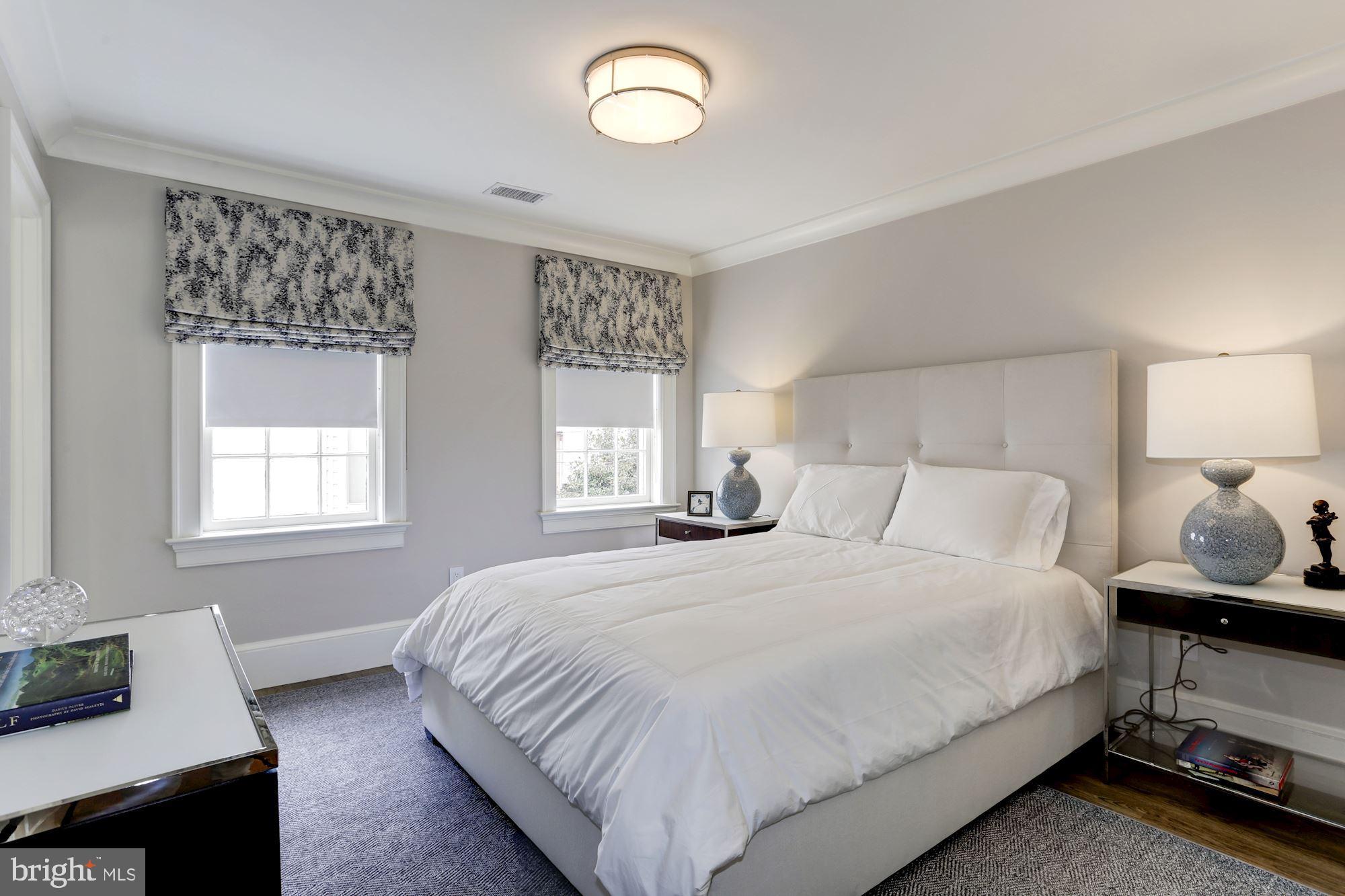 GEORGETOWN - Residential