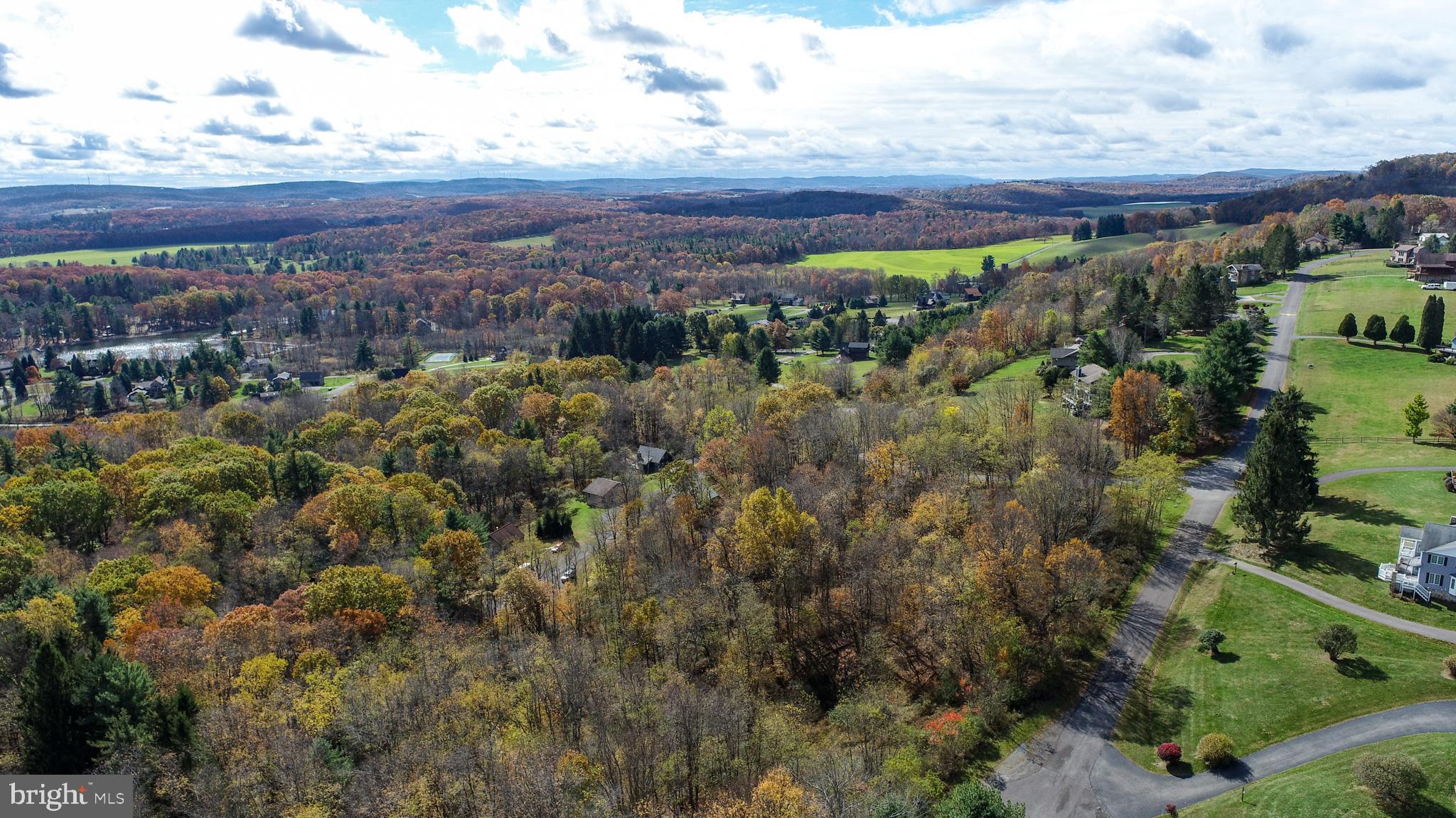 PARADISE RIDGE - Land