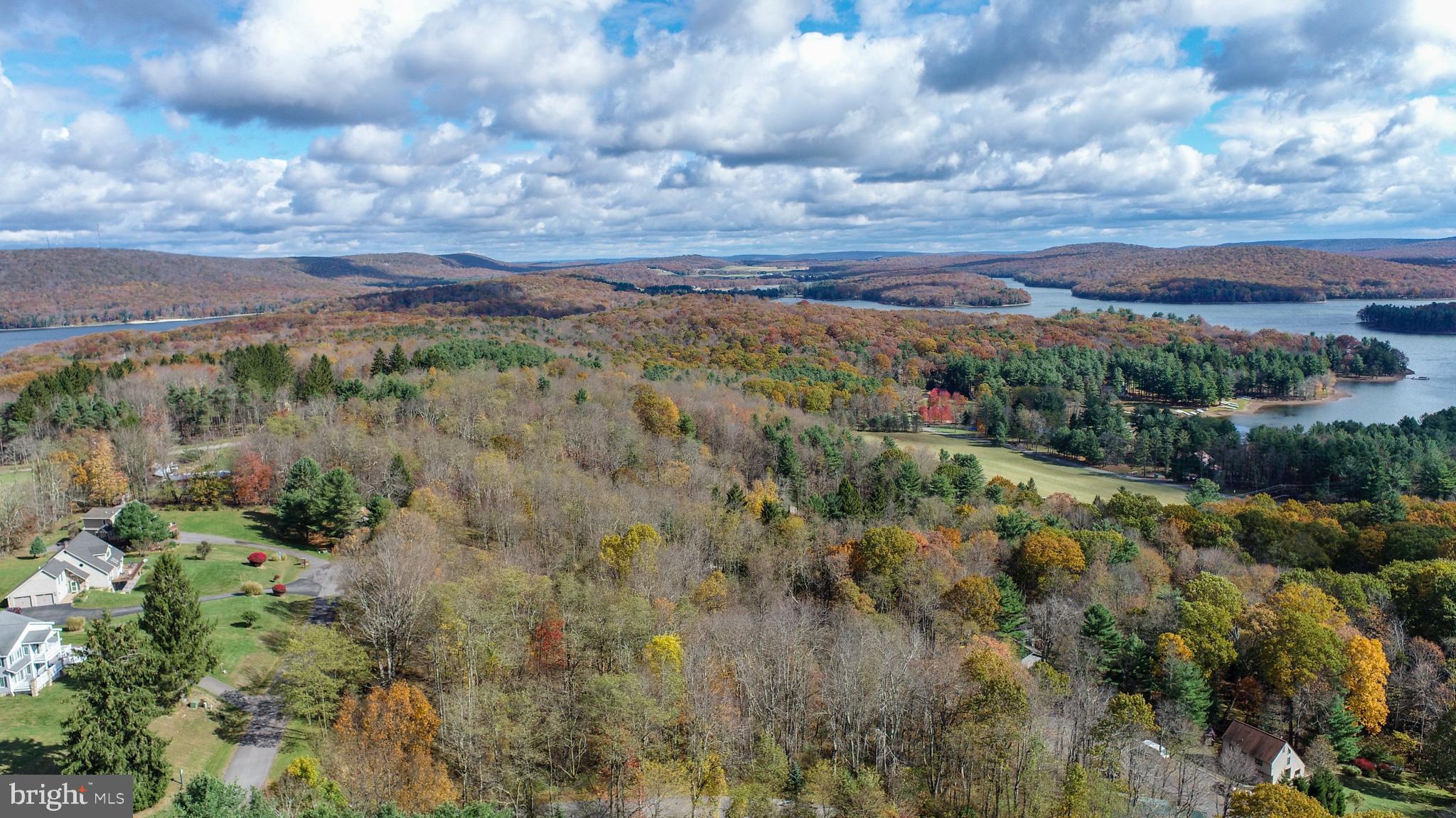 PARADISE RIDGE - Land