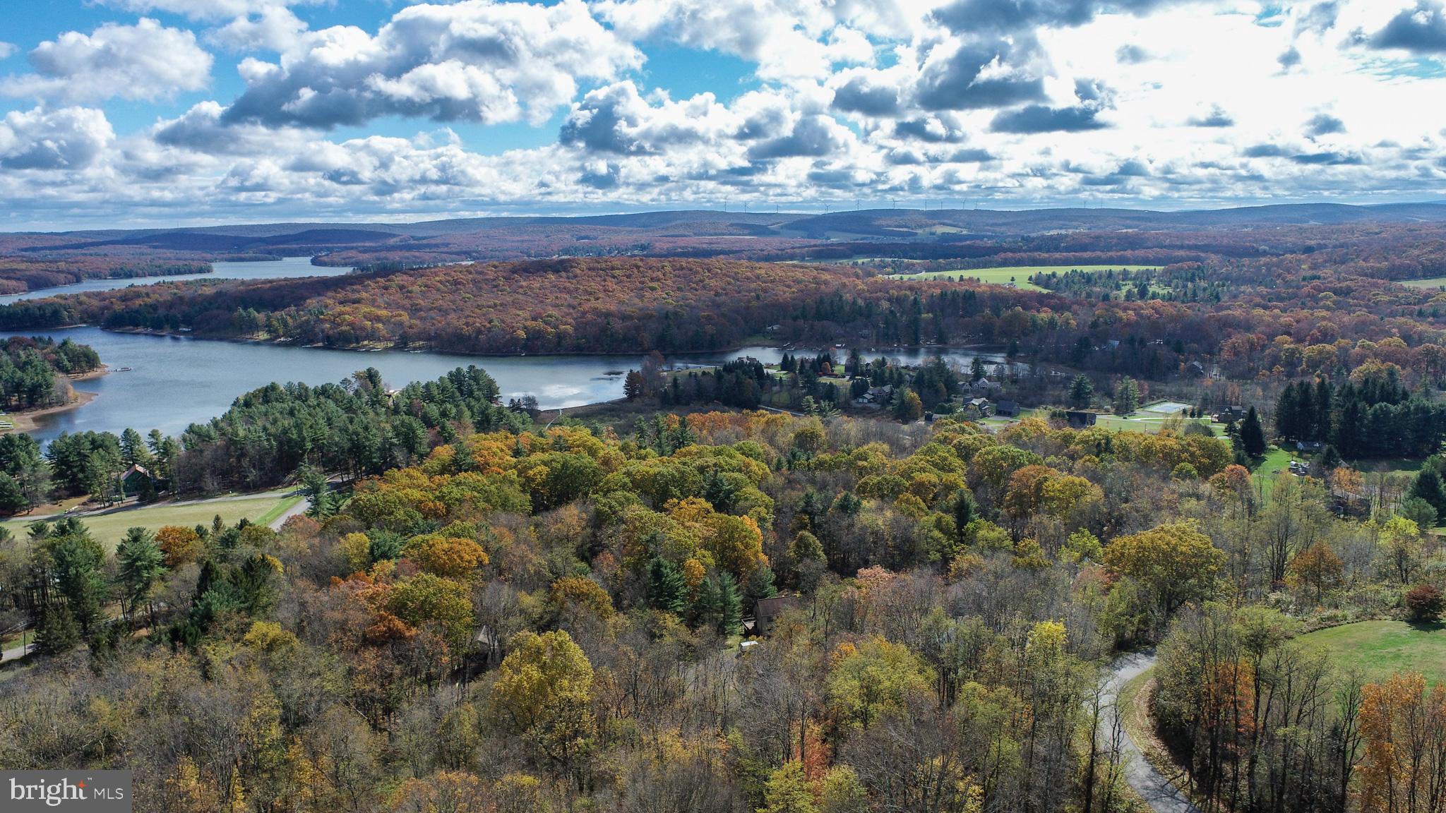 PARADISE RIDGE - Land