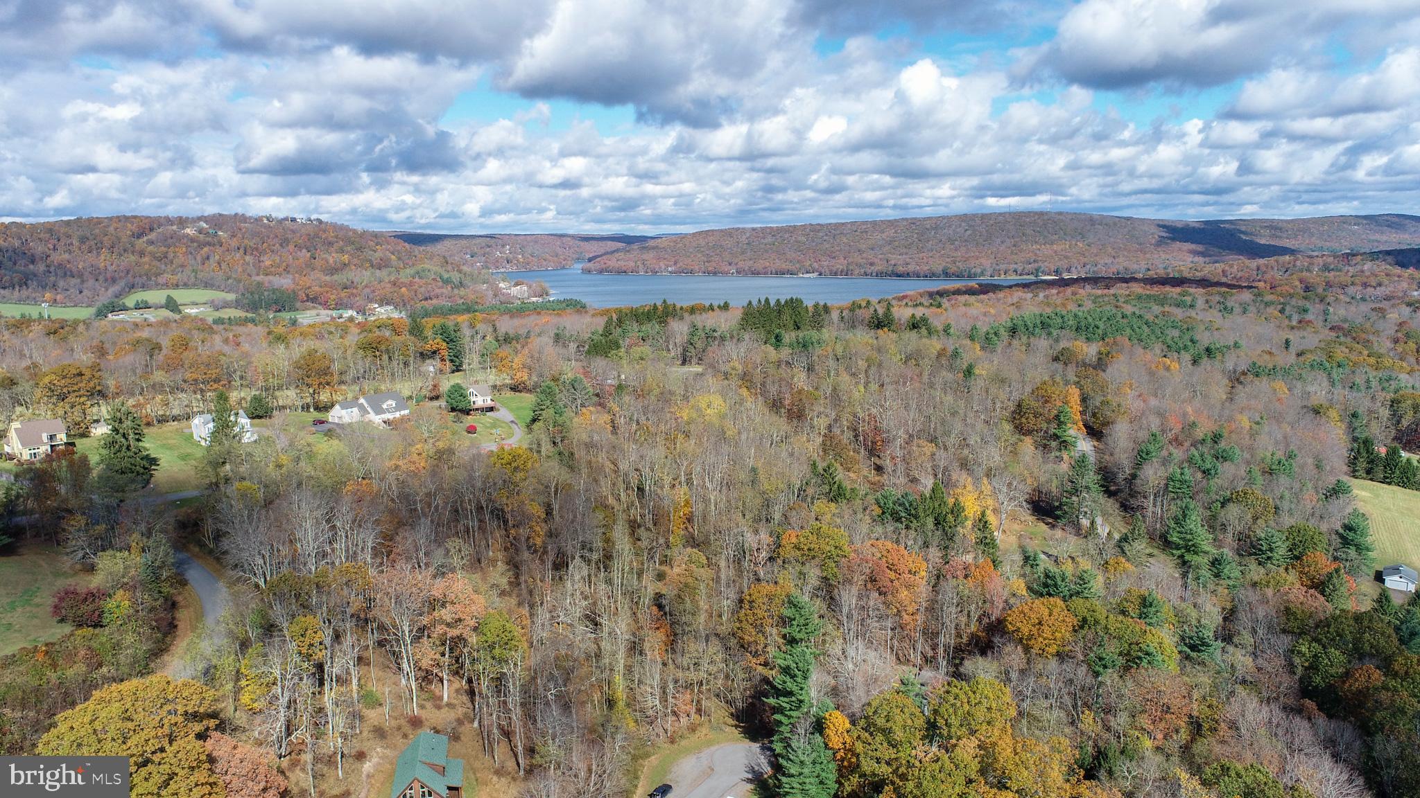 PARADISE RIDGE - Land