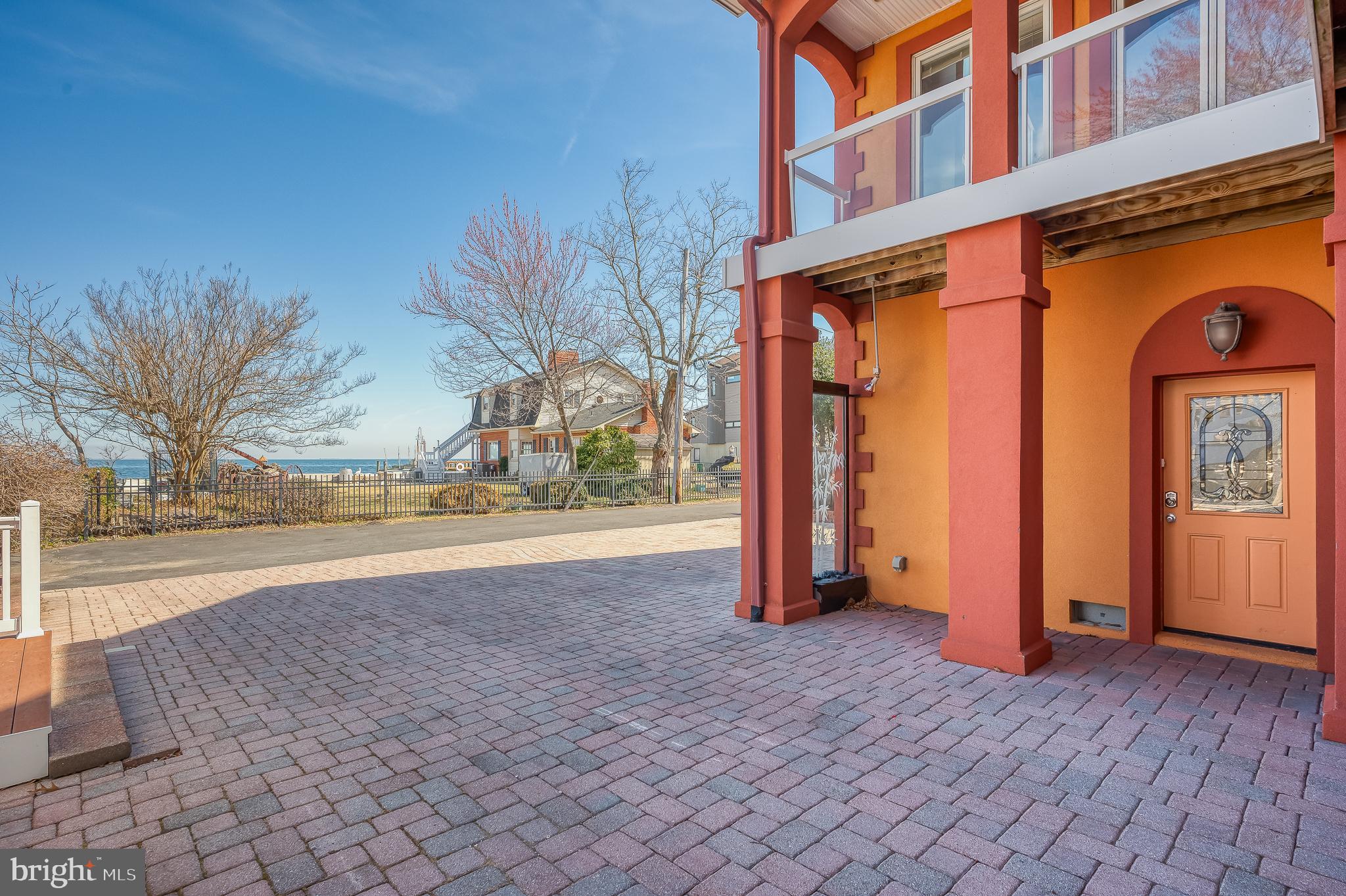 BAYSIDE BEACH - Residential