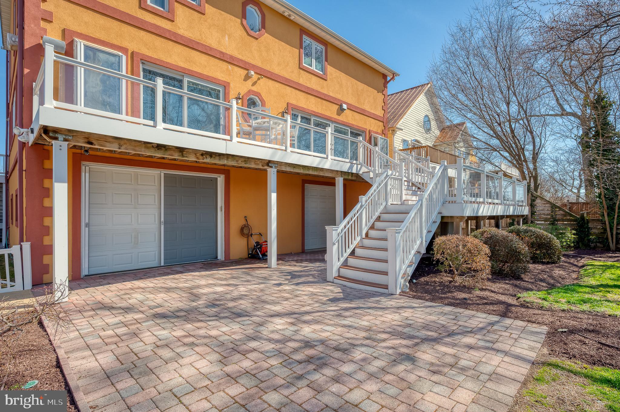 BAYSIDE BEACH - Residential